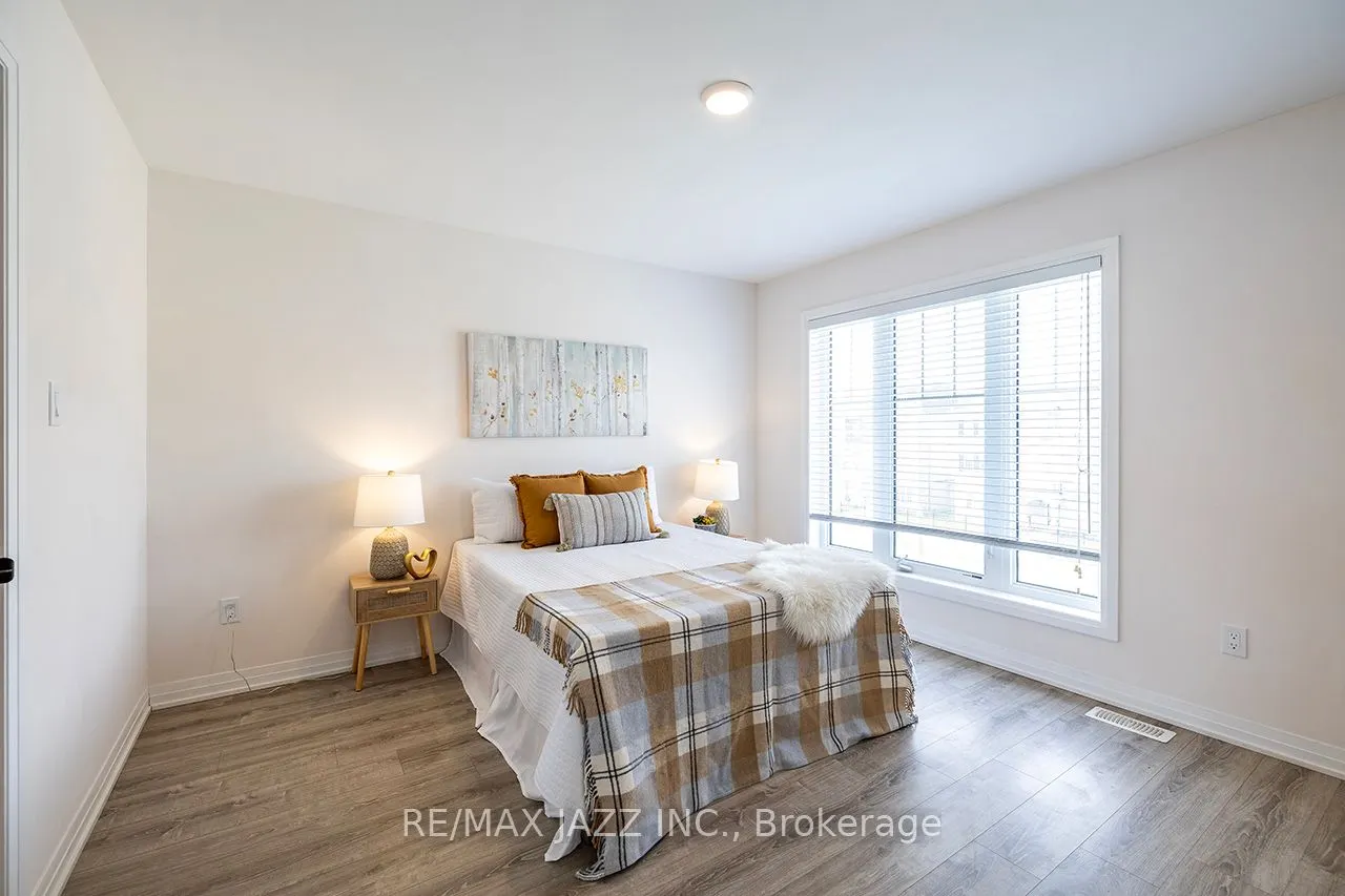 74 Ambereen Place