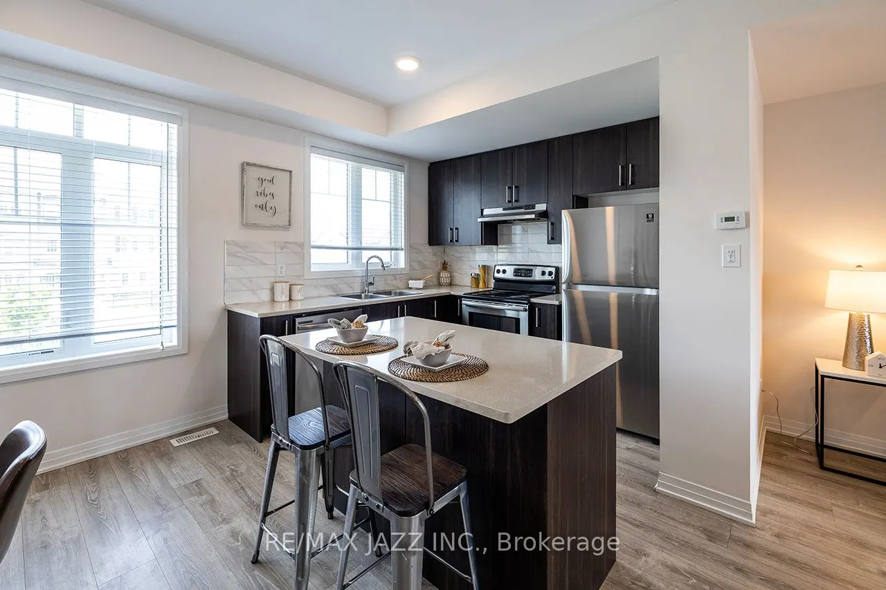 74 Ambereen Place