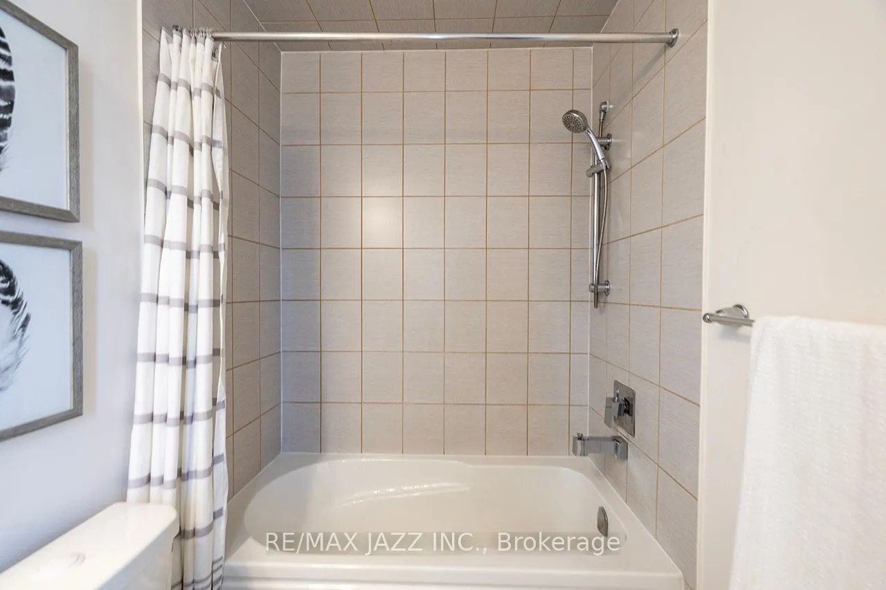 74 Ambereen Place