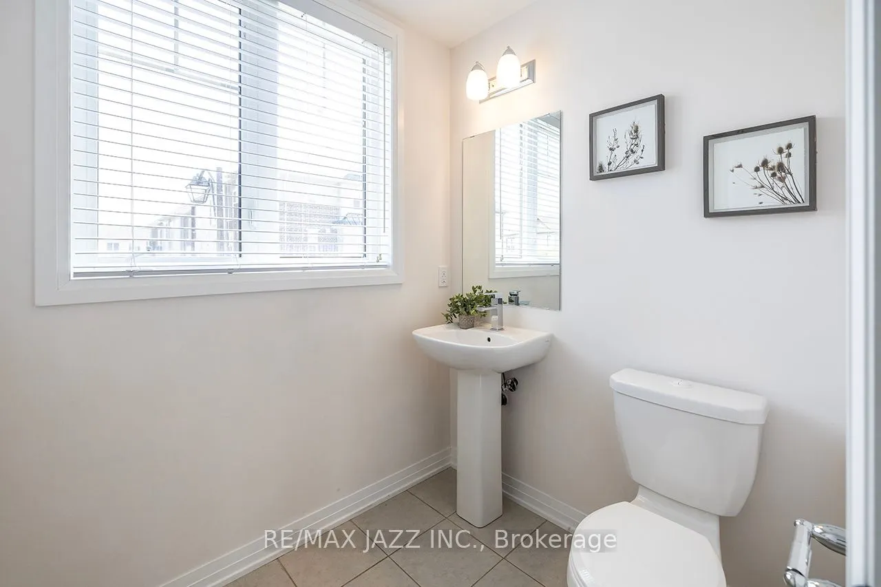 74 Ambereen Place