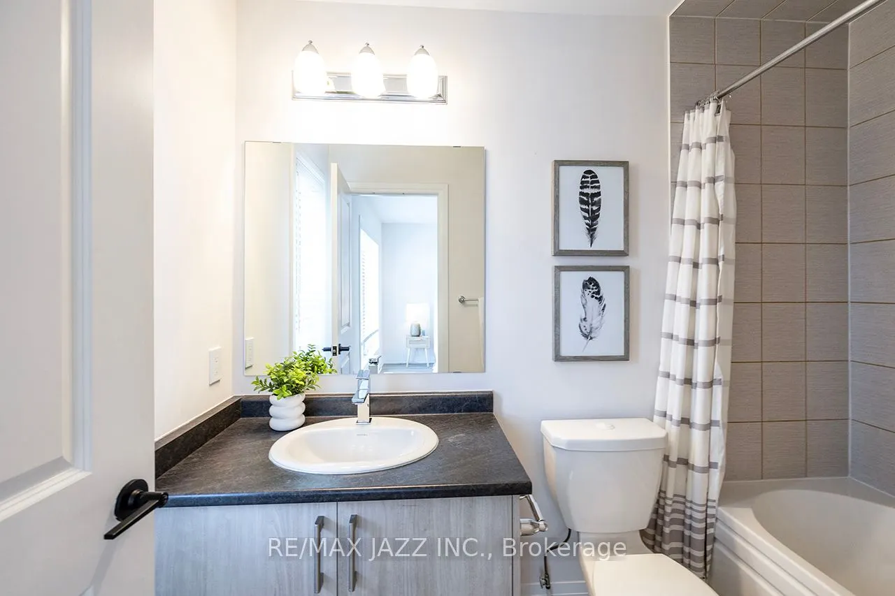 74 Ambereen Place