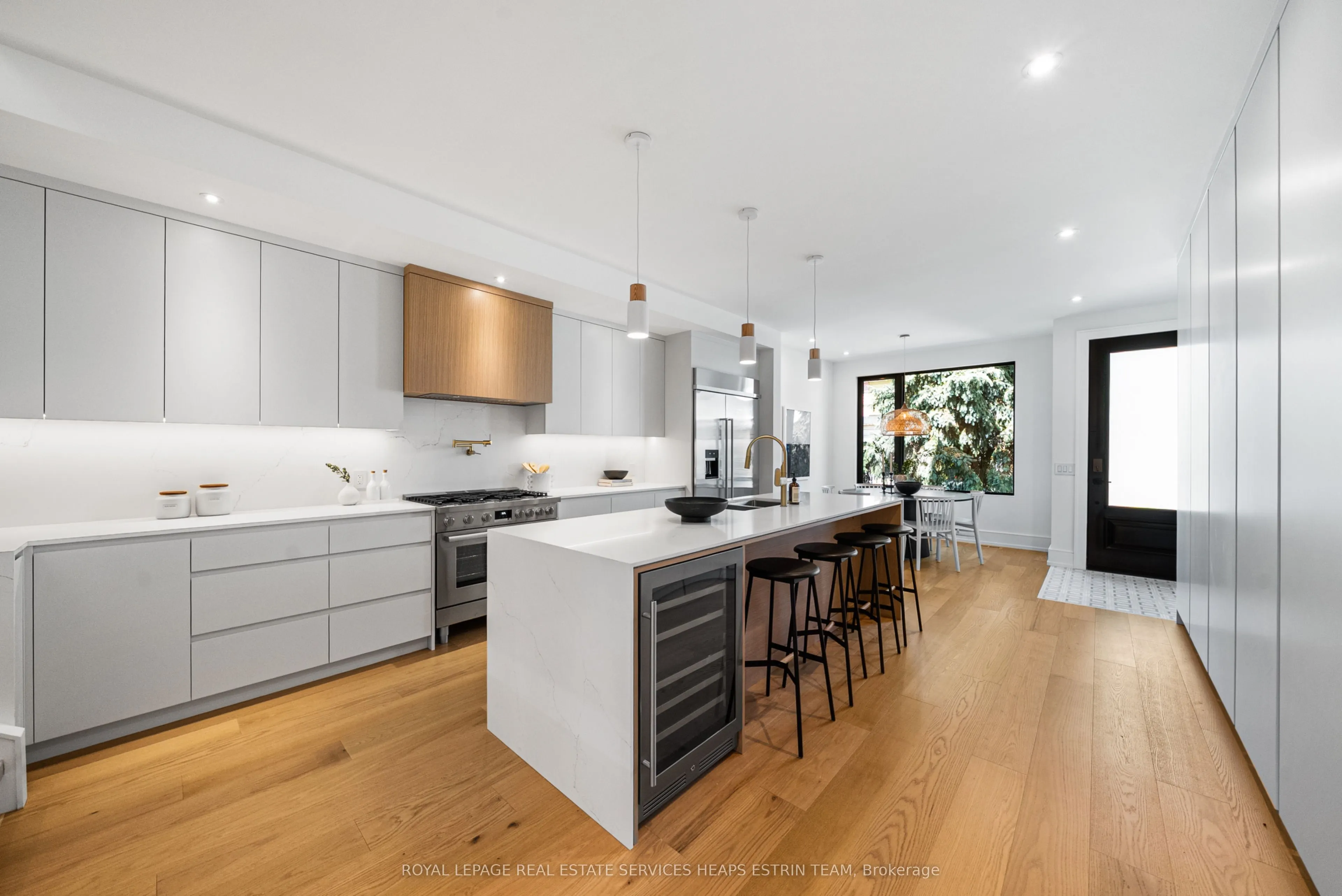 17 Myrtle Avenue