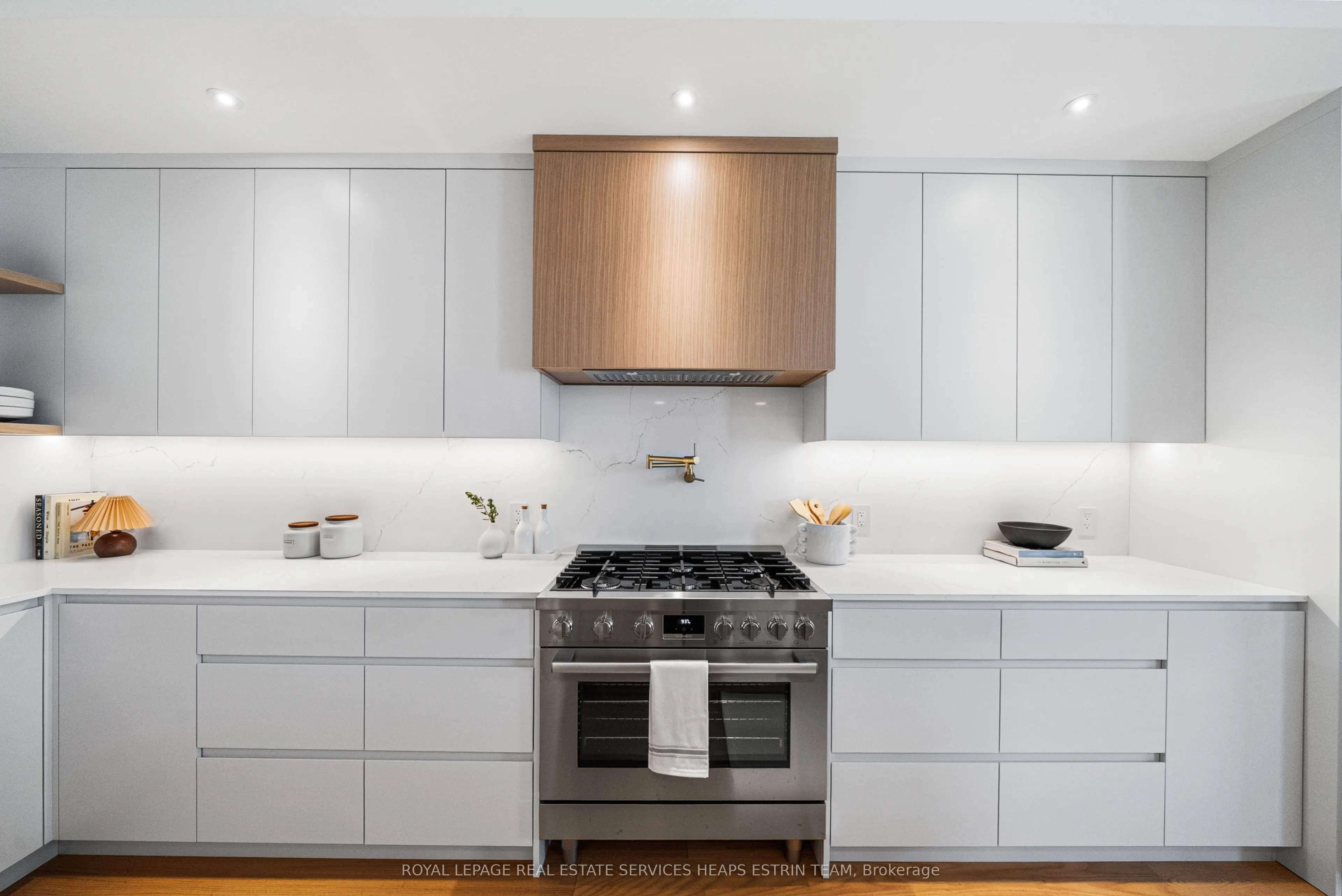 17 Myrtle Avenue
