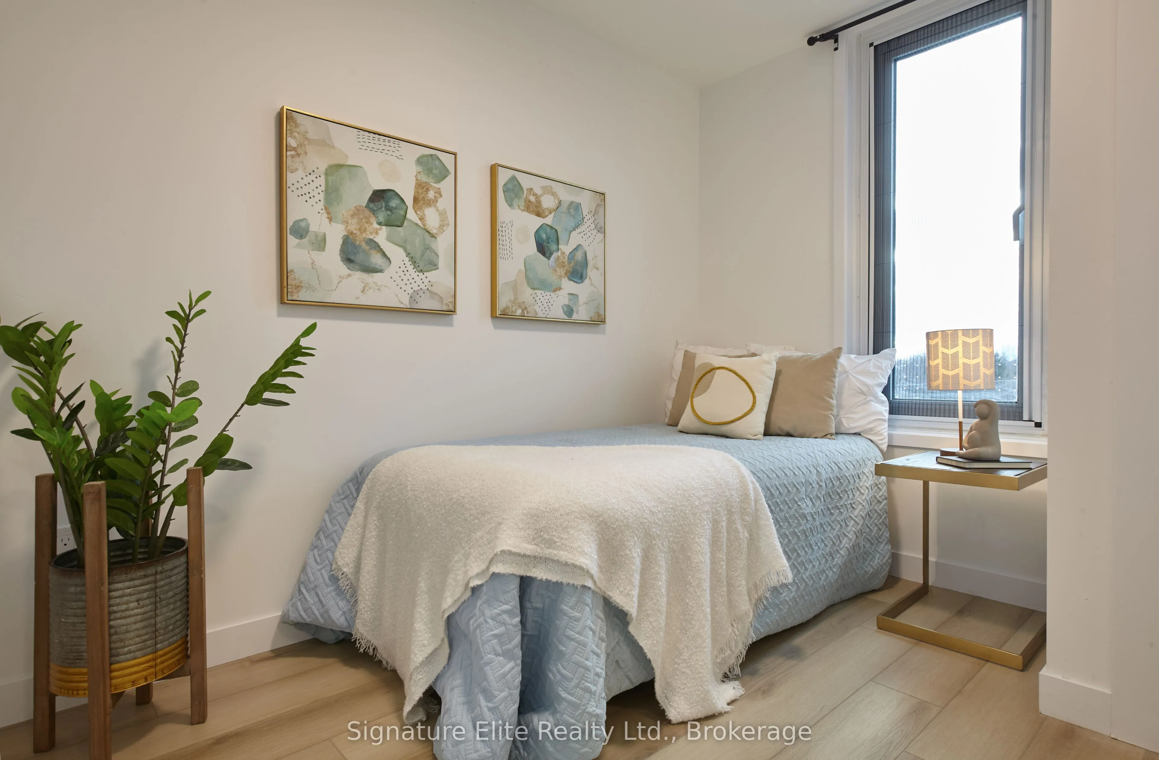 2382 Kingston Road, #405