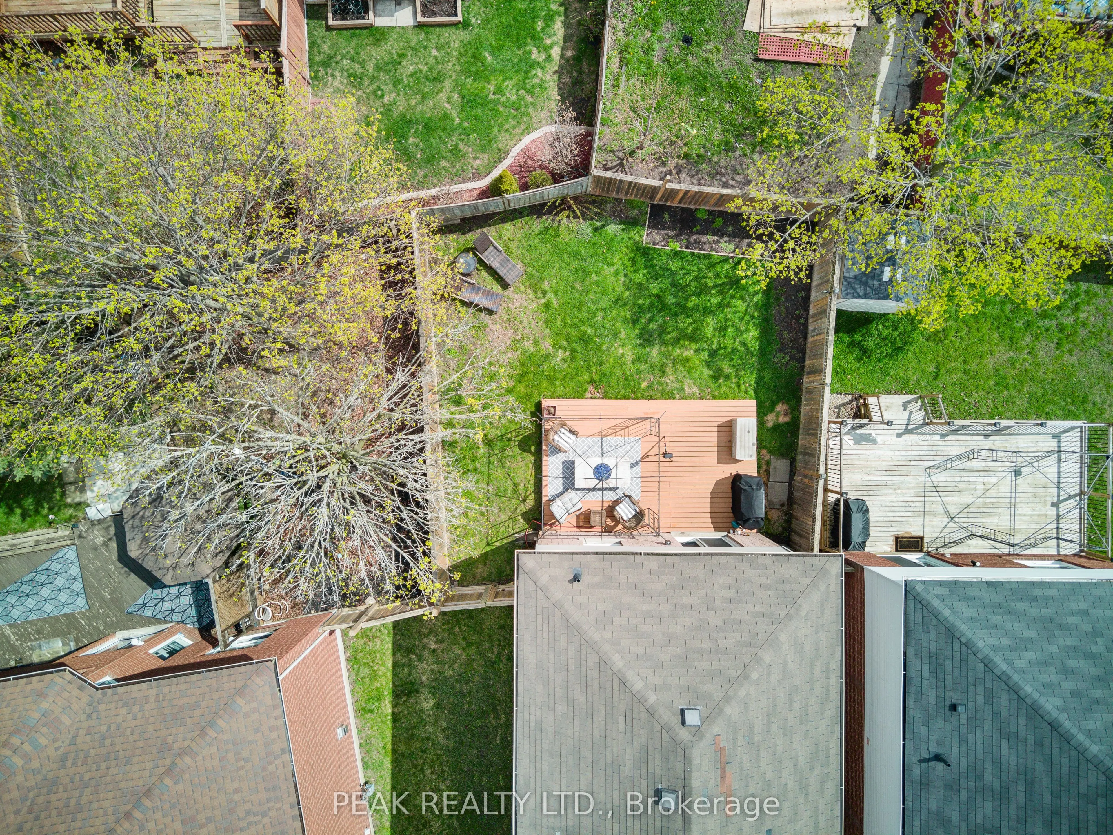80 Fry Crescent