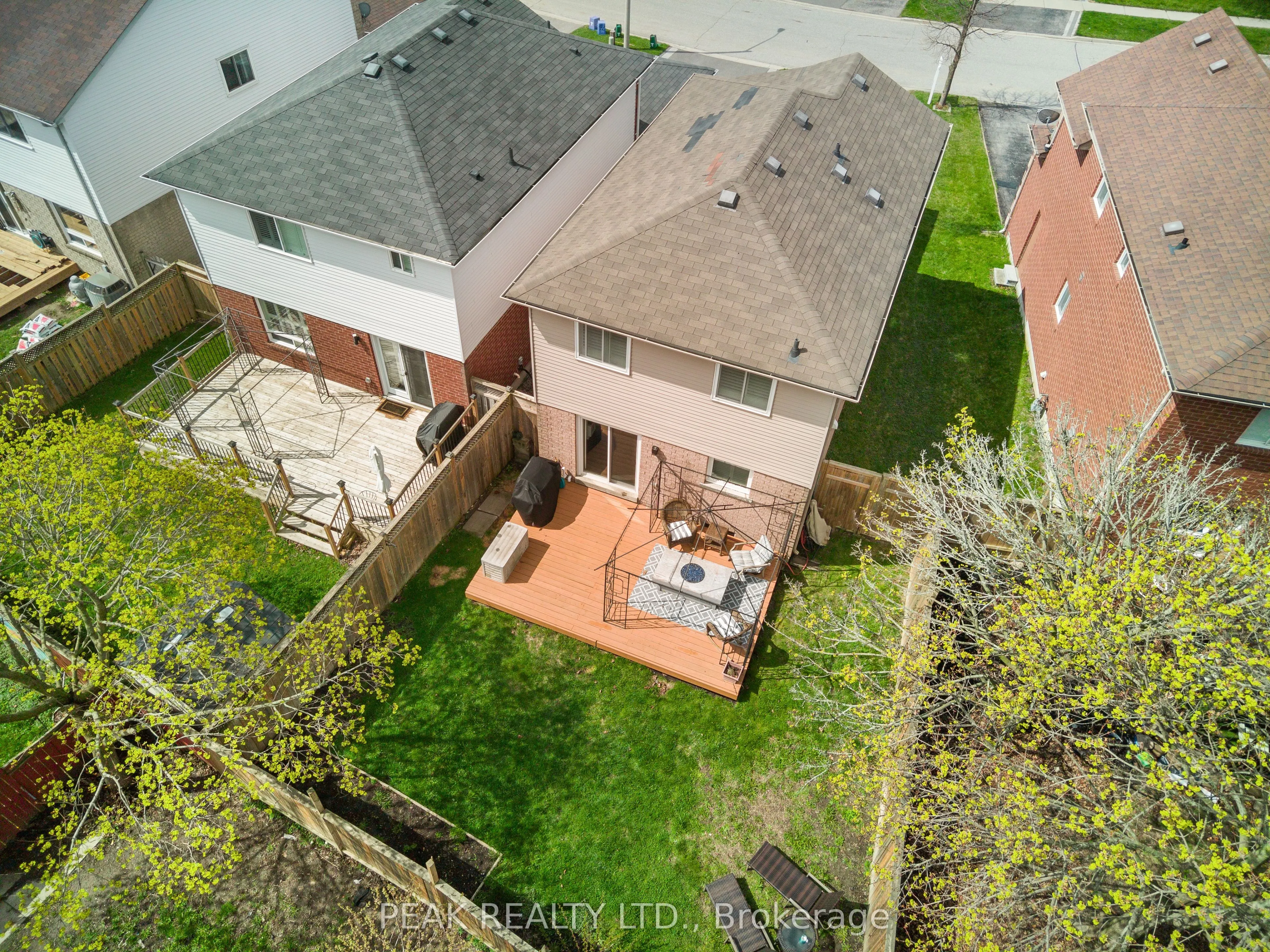 80 Fry Crescent