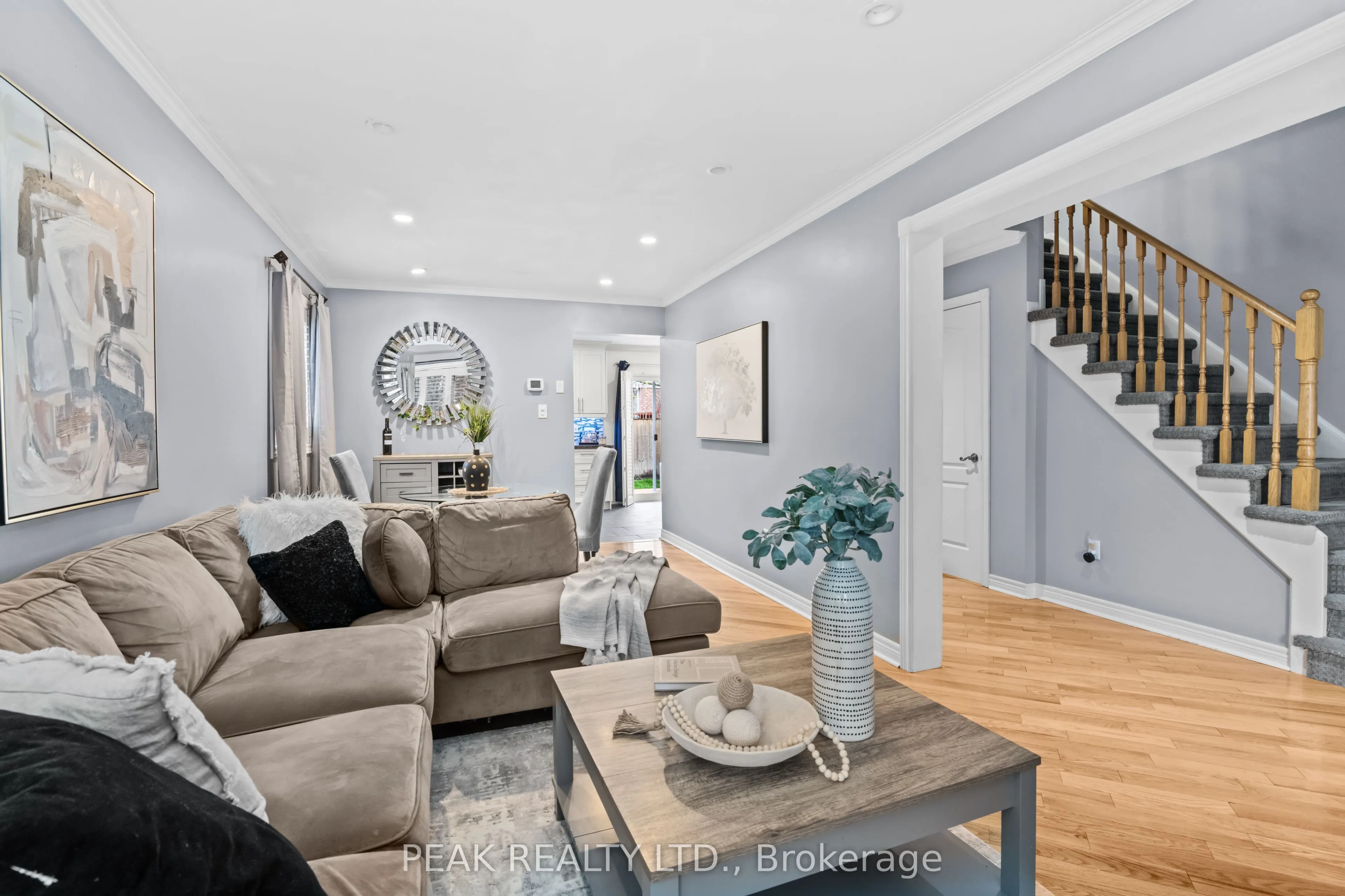 80 Fry Crescent