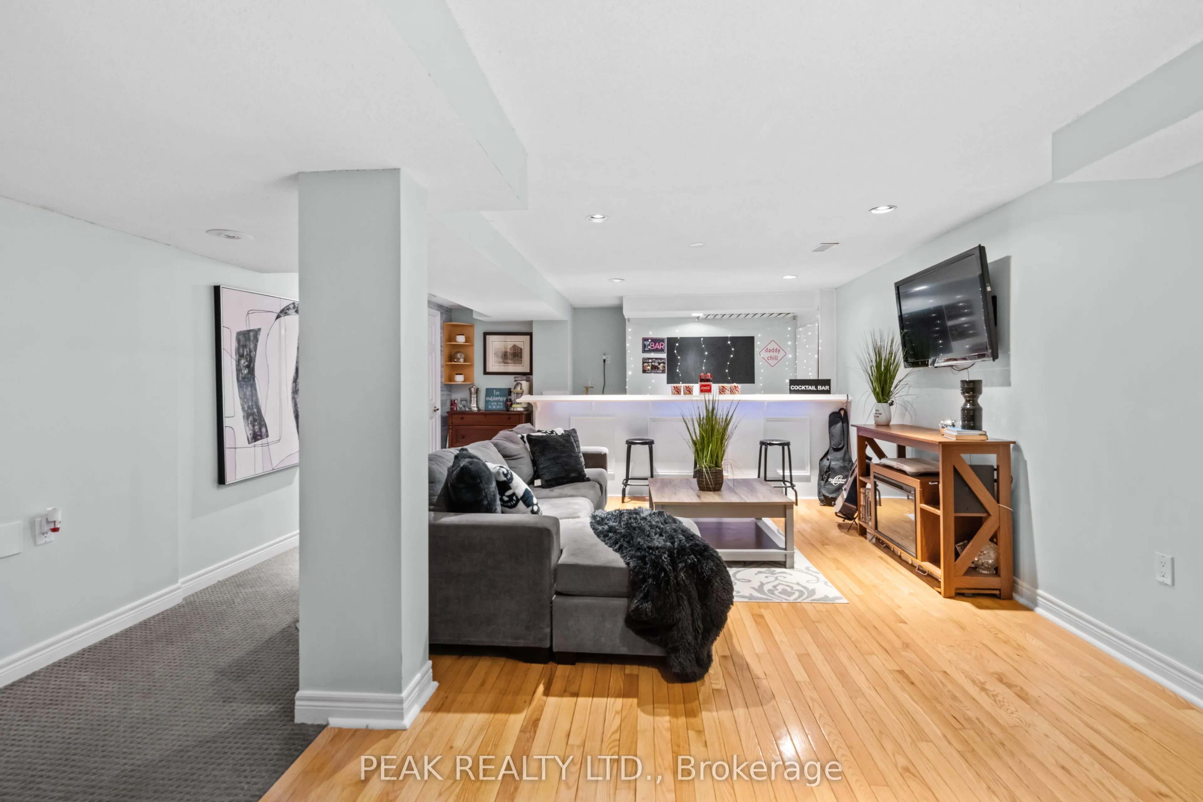 80 Fry Crescent