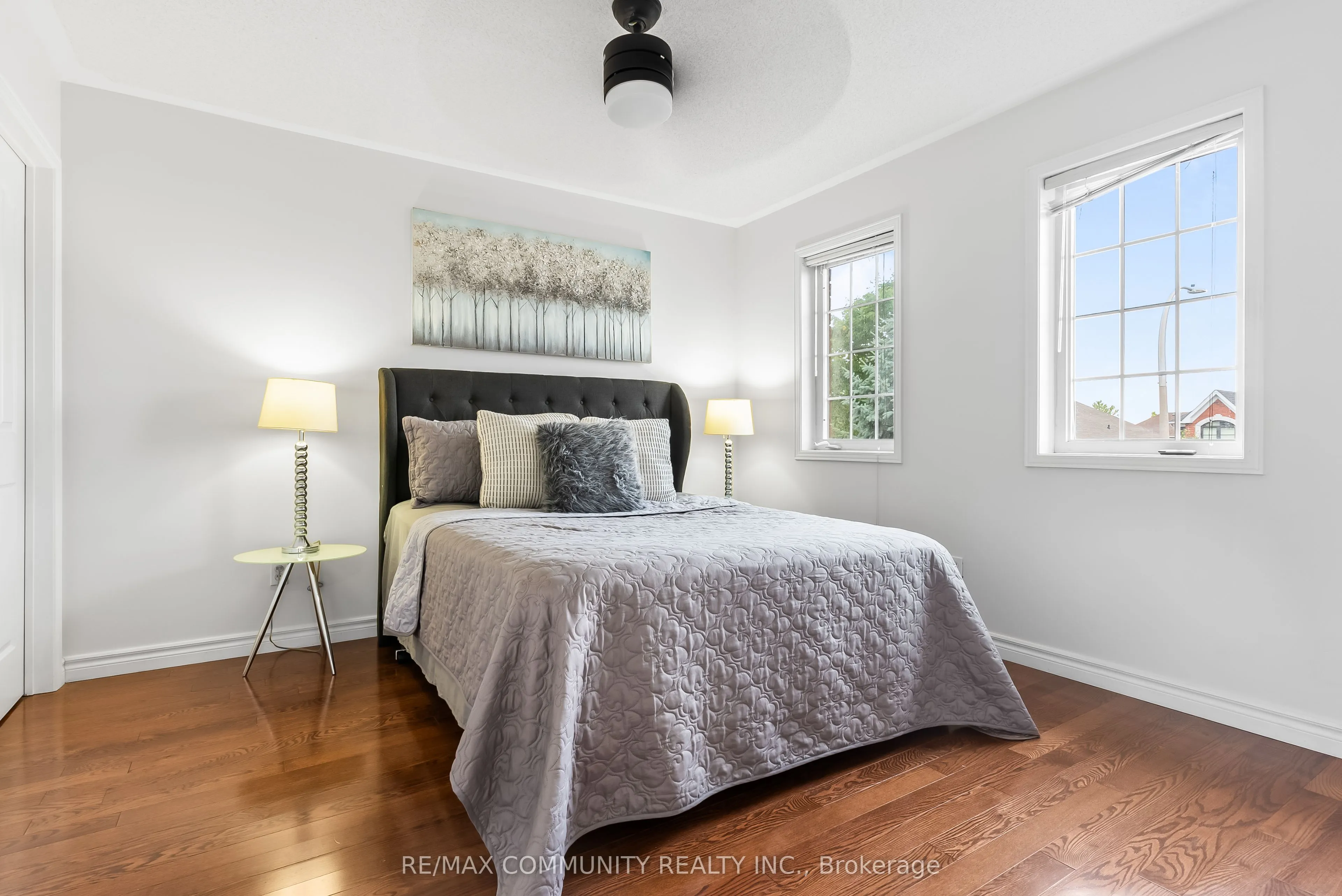 27 Mac Carl Crescent