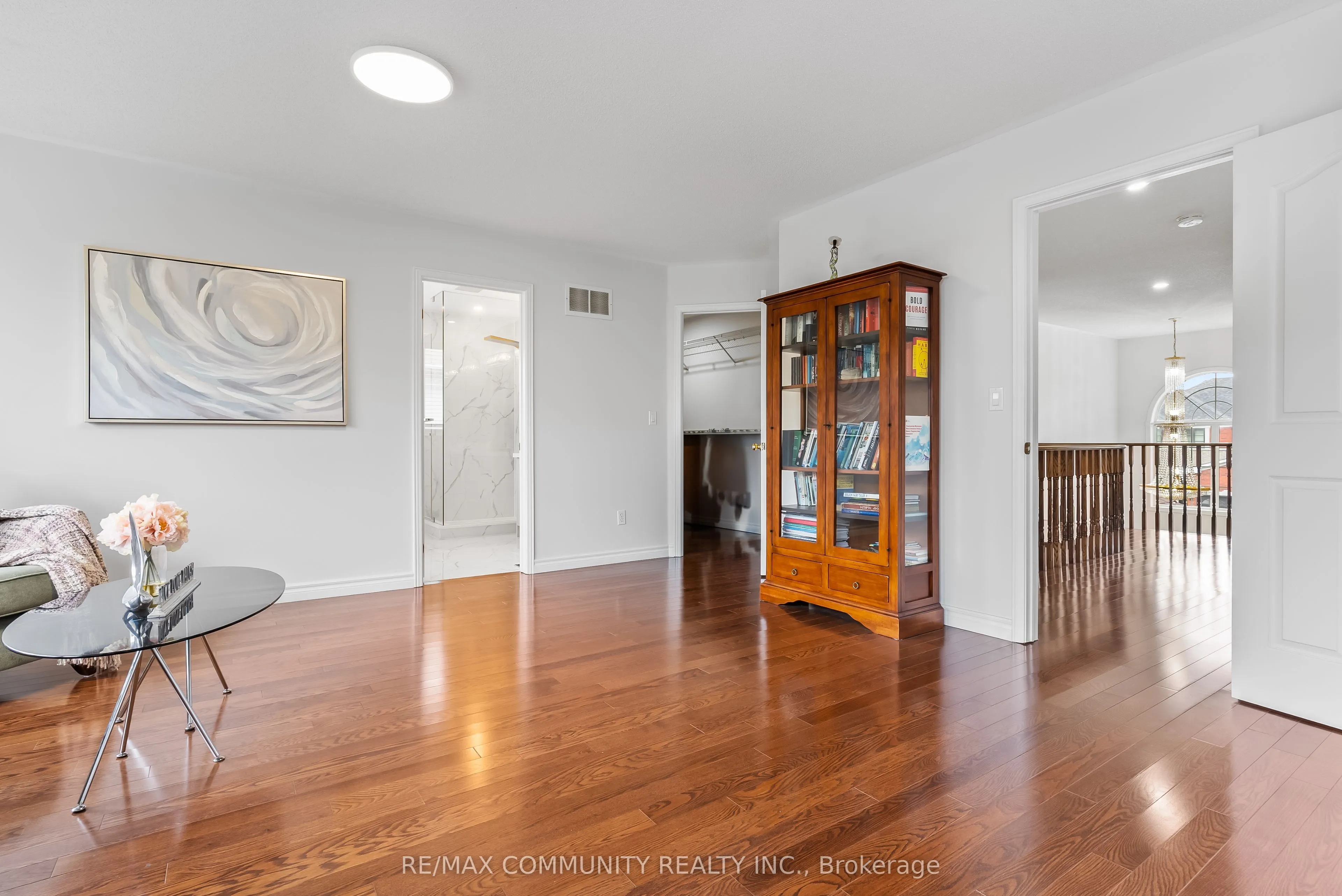 27 Mac Carl Crescent