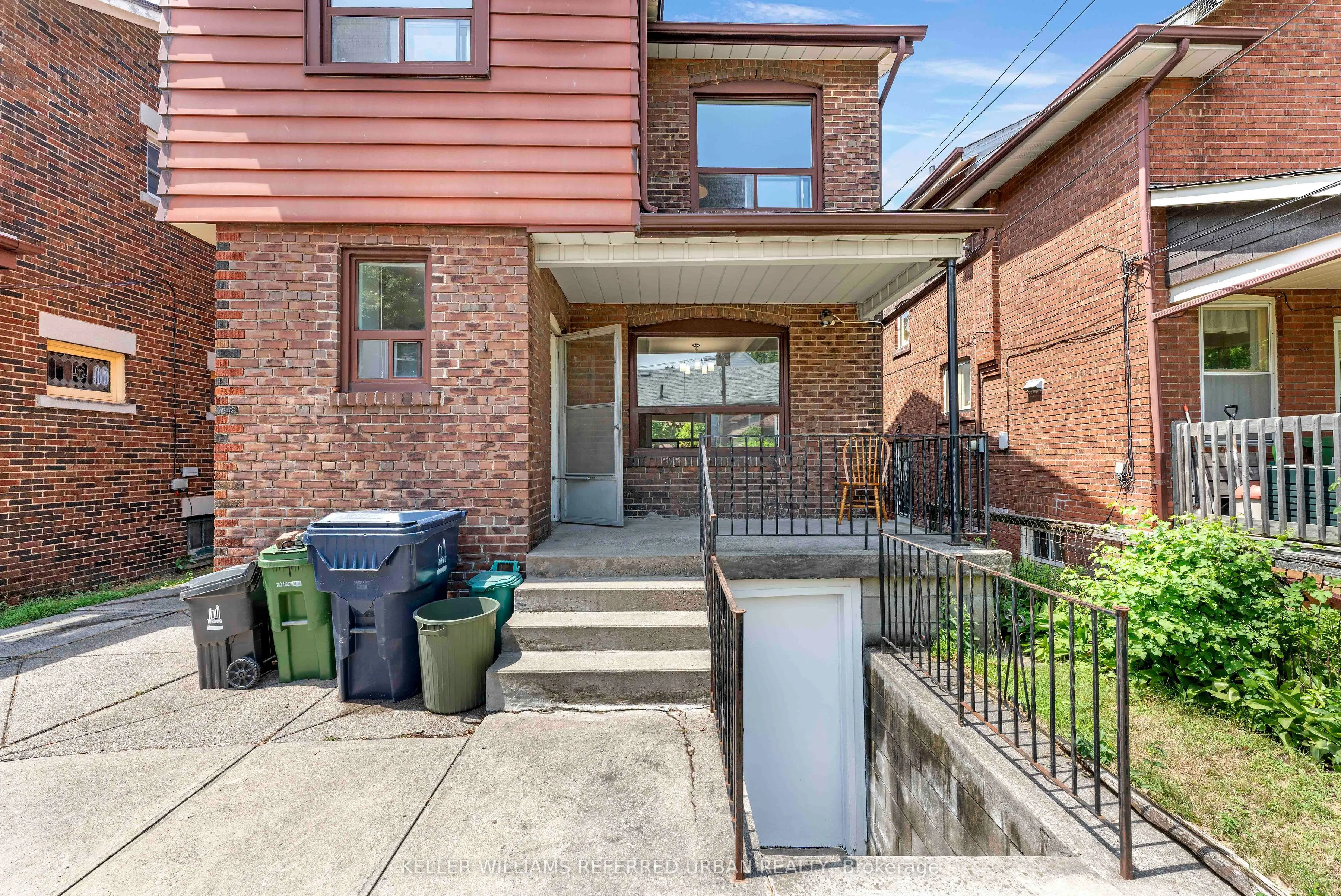 775 Coxwell Avenue