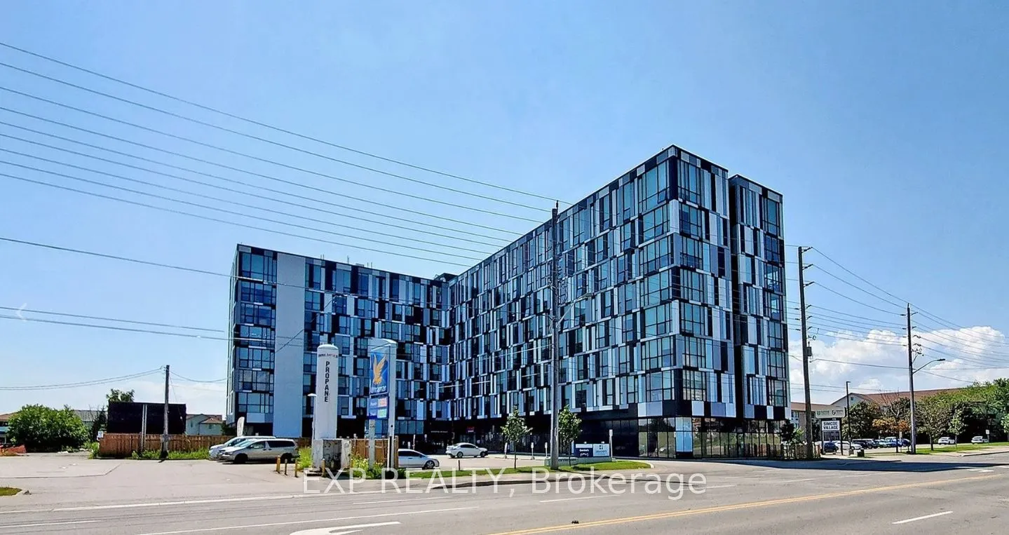 1900 Simcoe Street N, #502