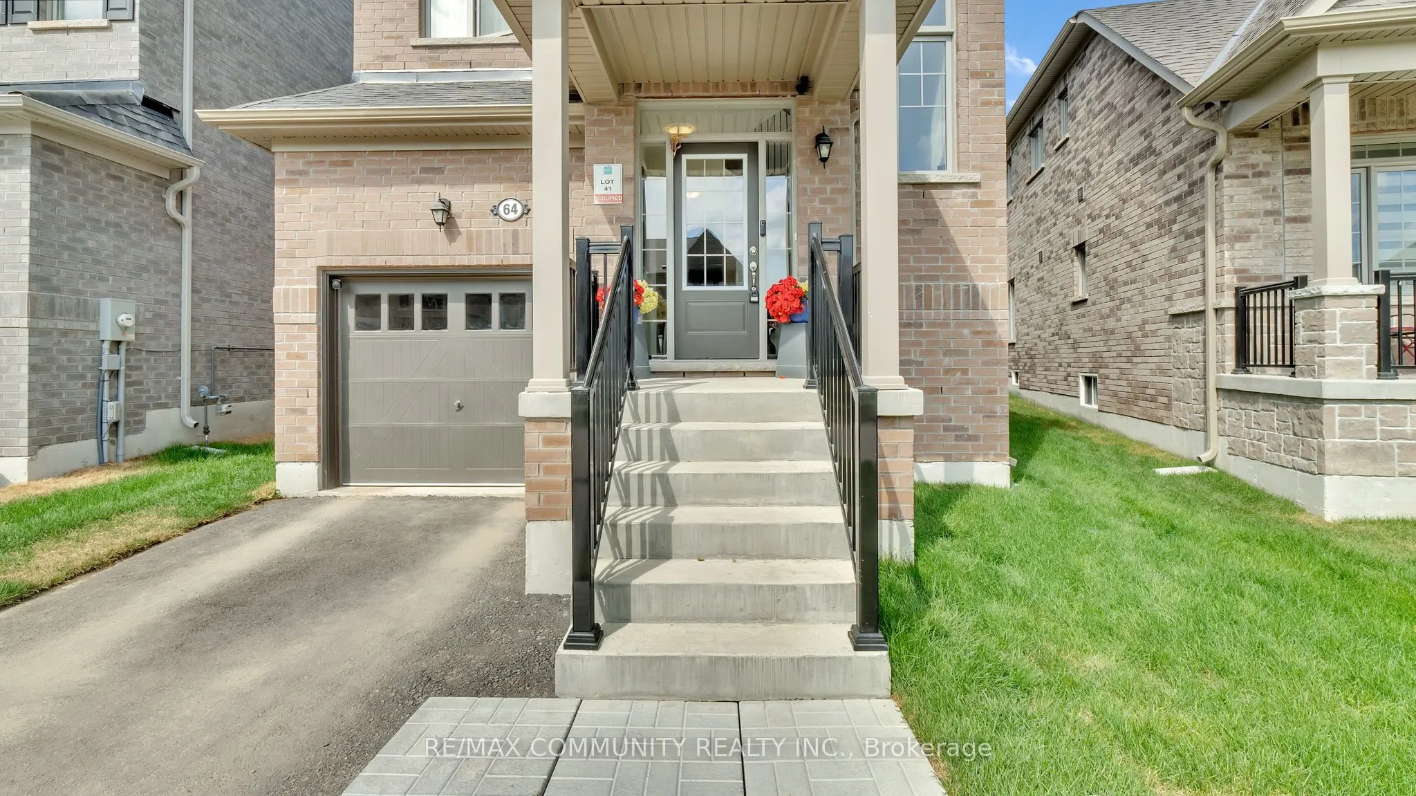 64 Robin Trail
