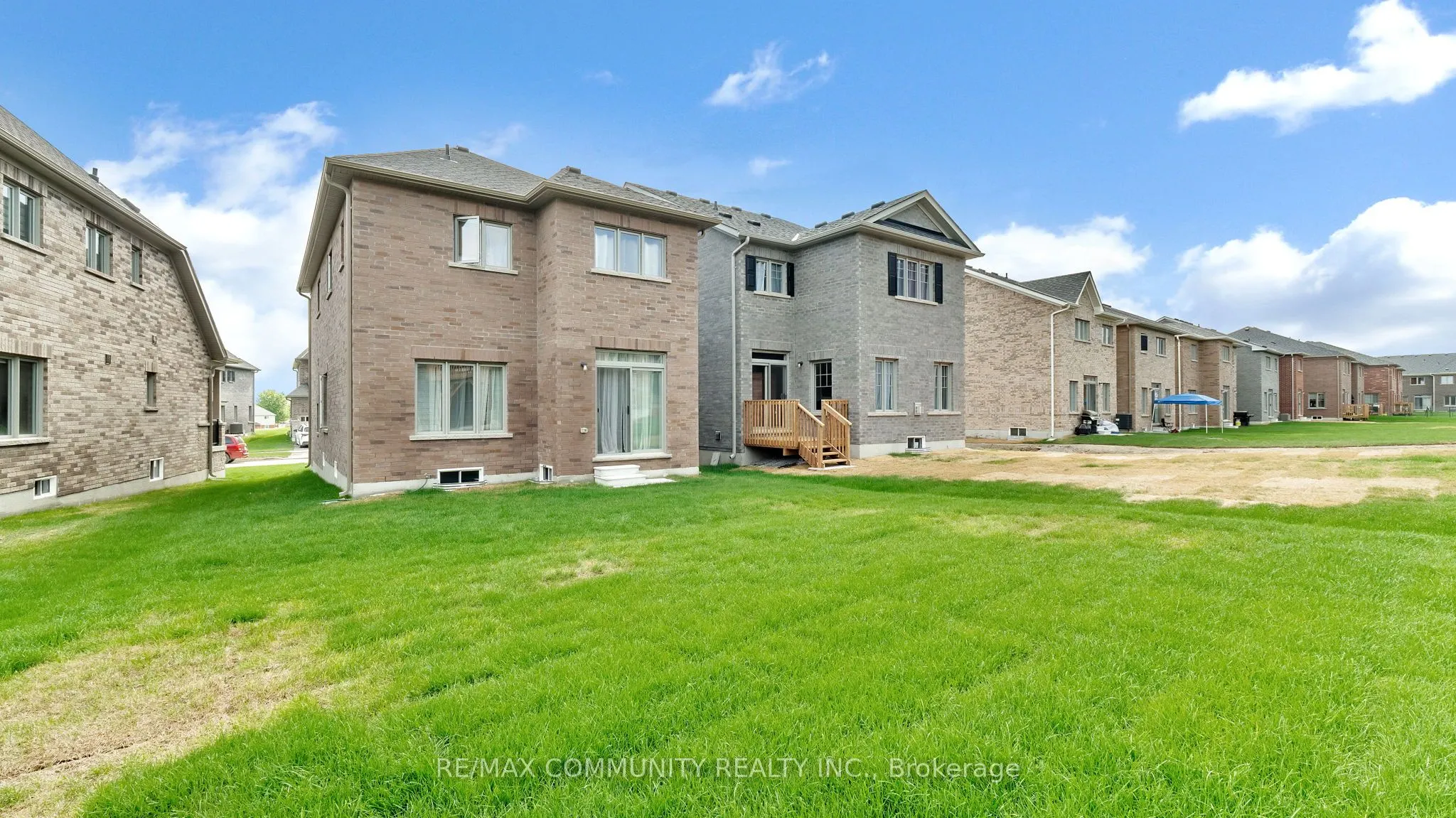 64 Robin Trail