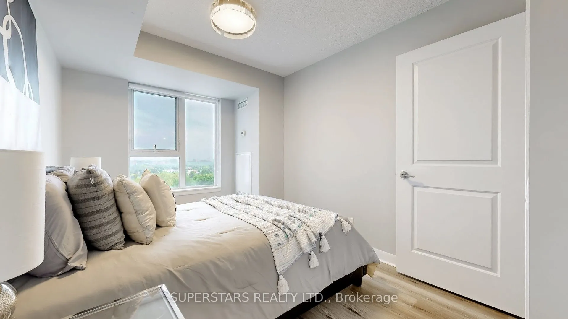 25 Town Centre Court, #1608