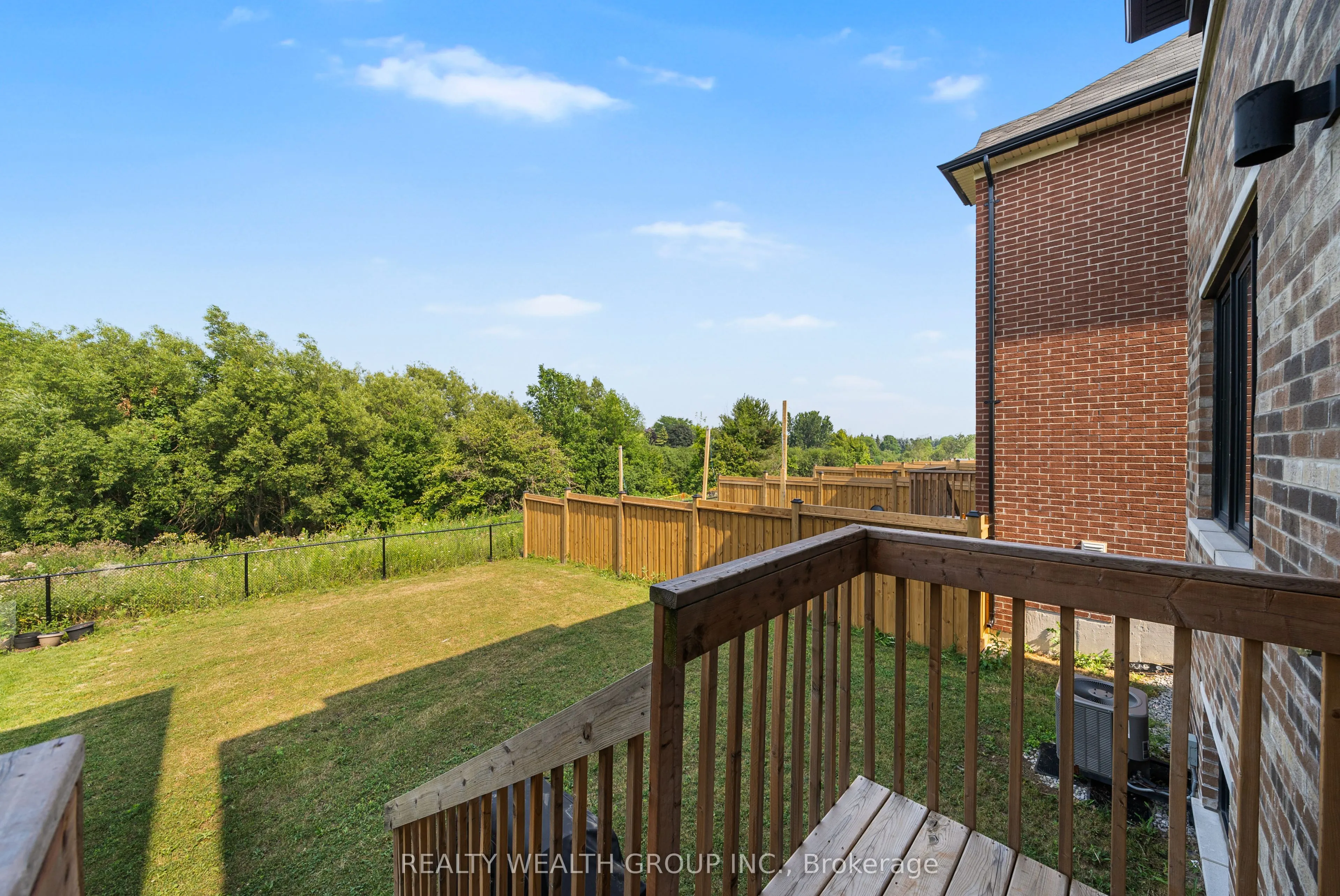 100 BARKERVILLE Drive