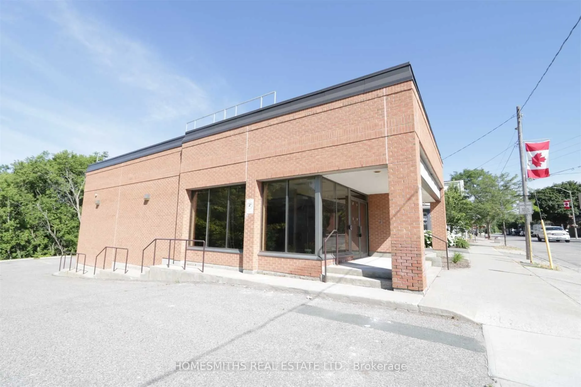 5284 Main Street