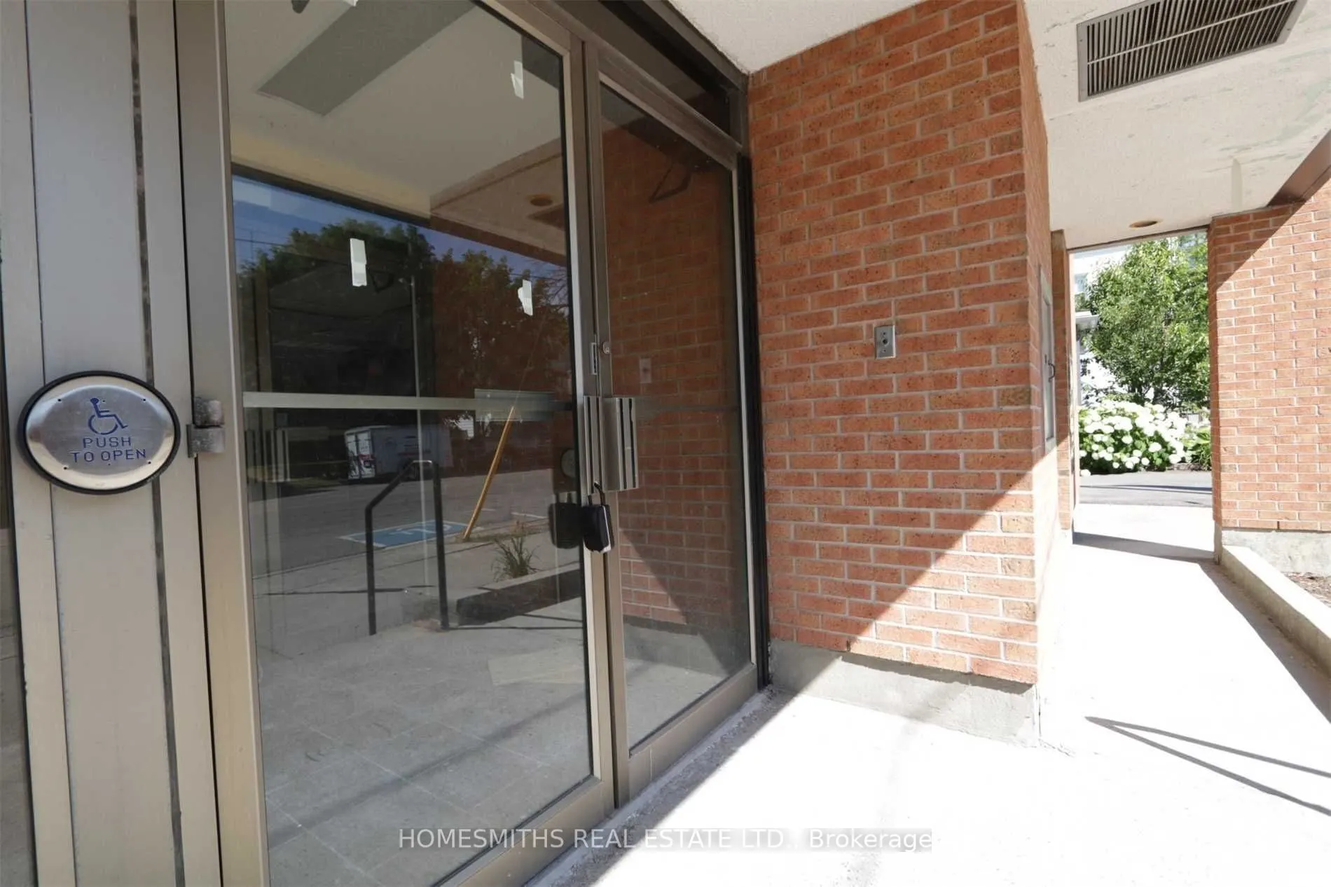 5284 Main Street
