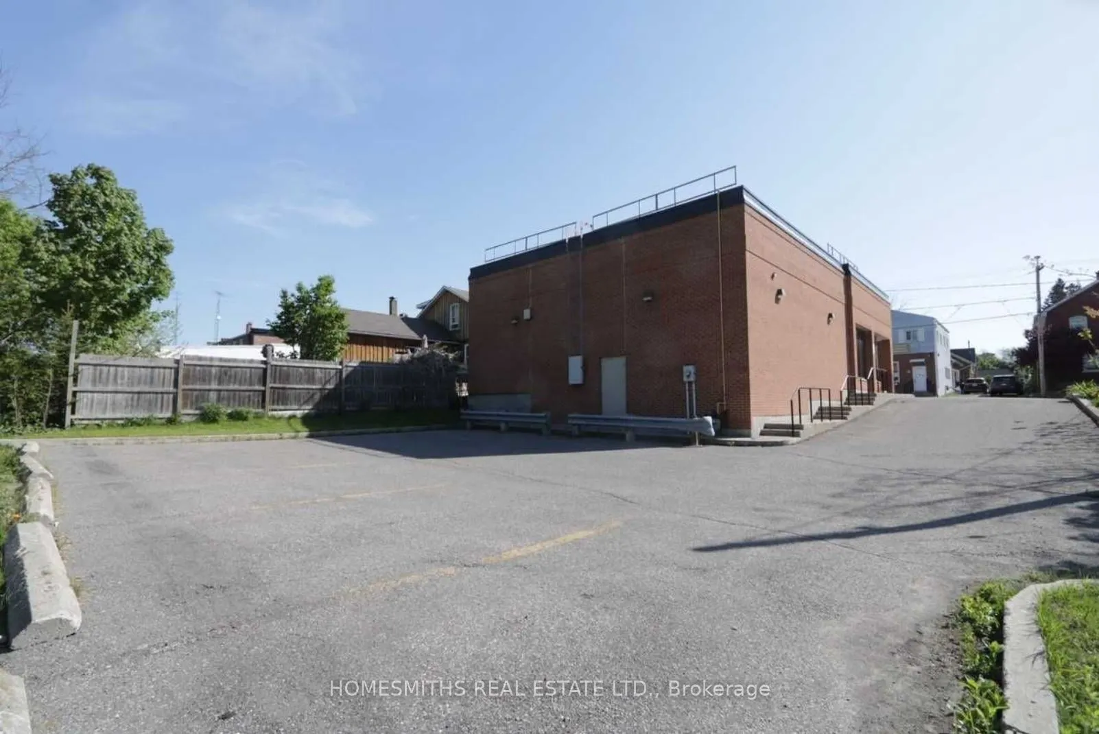 5284 Main Street