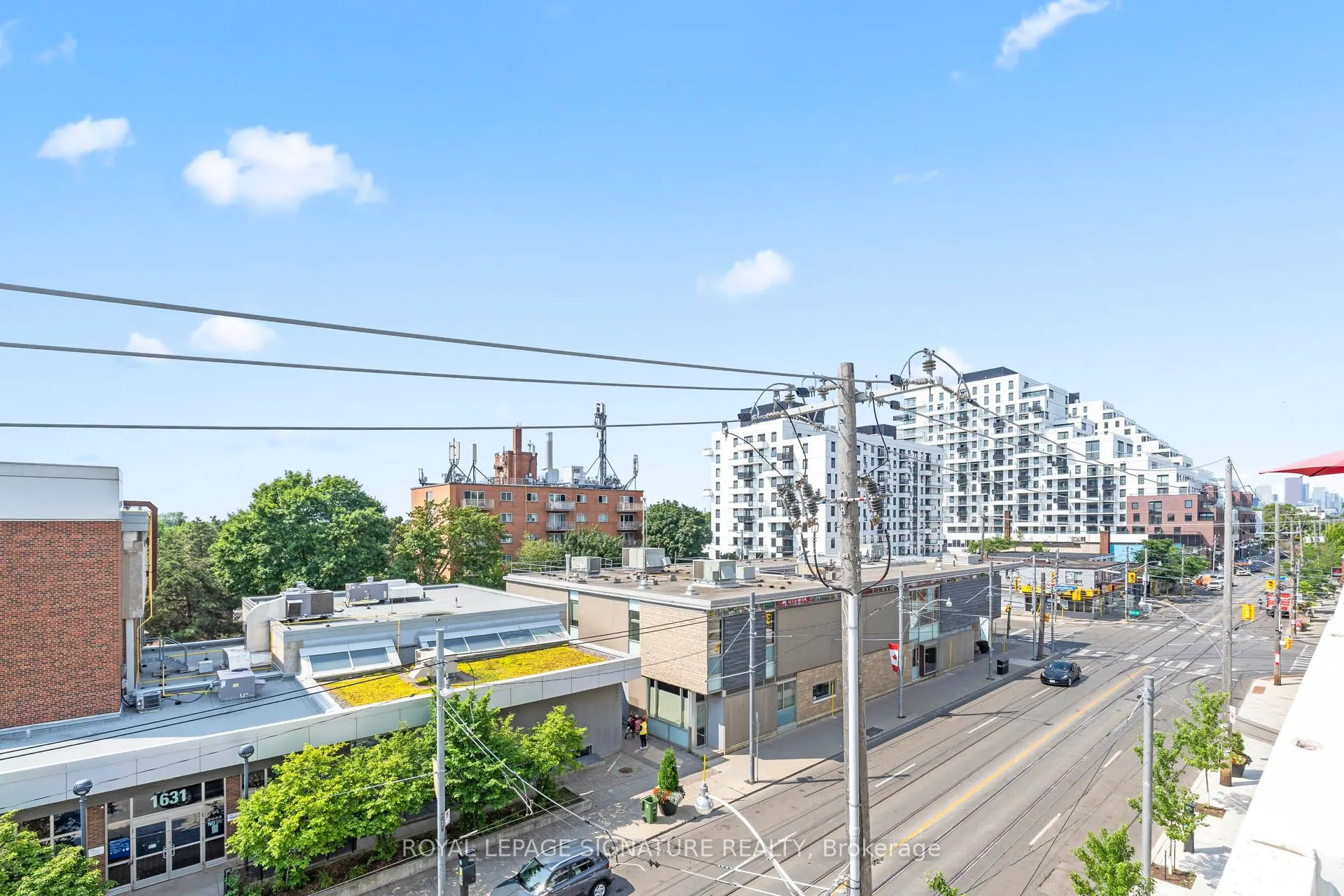 1630 Queen Street E, #405