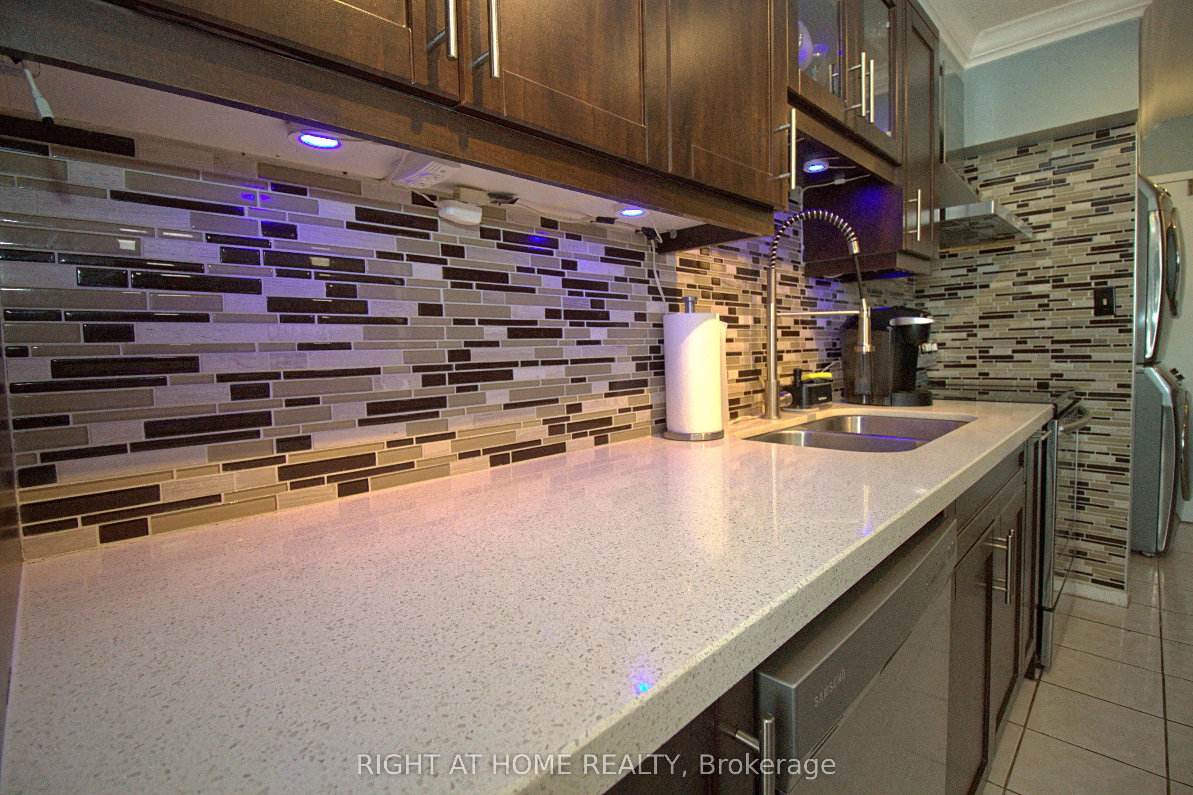 90 Ling Road, #904