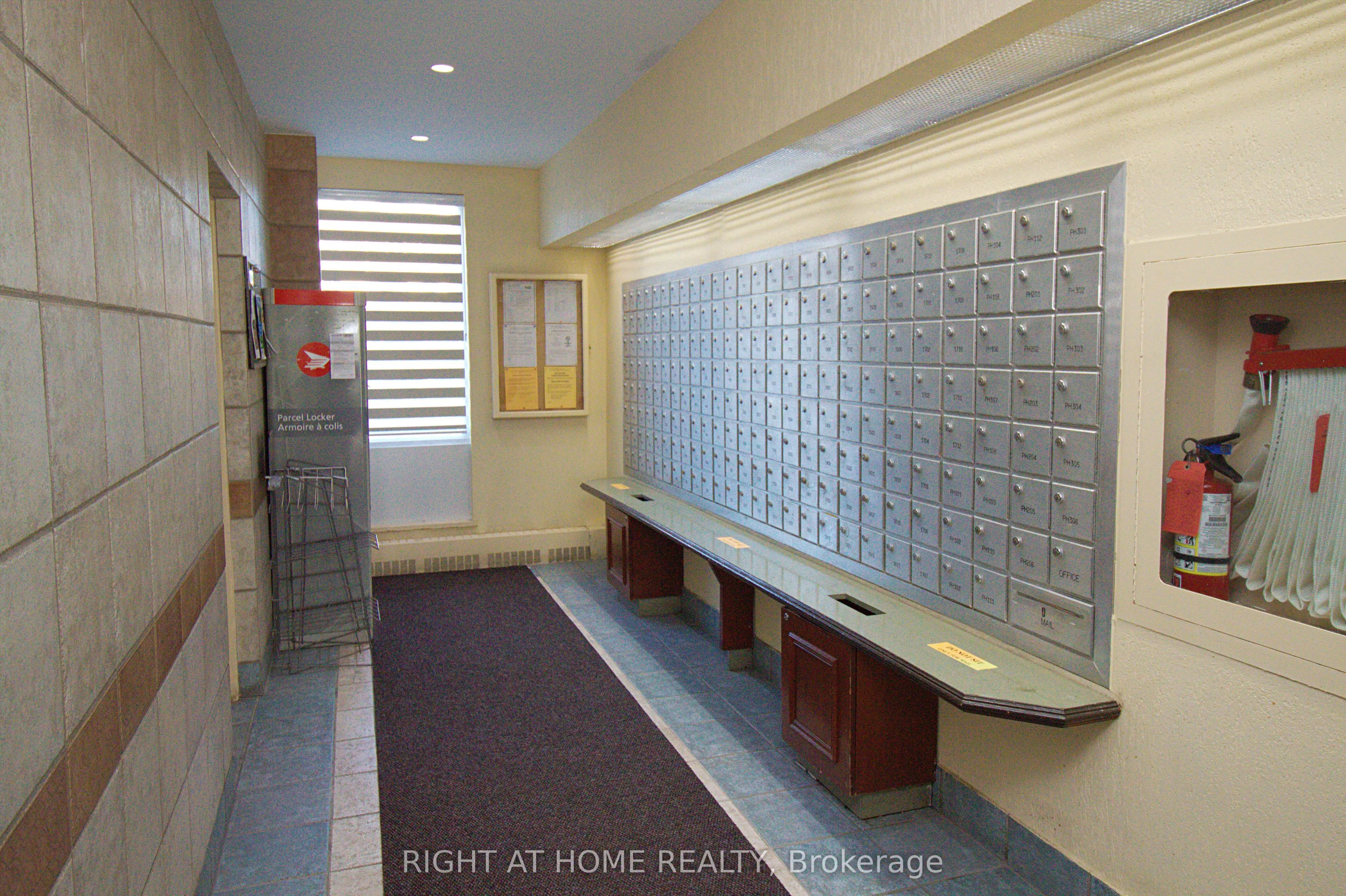 90 Ling Road, #904