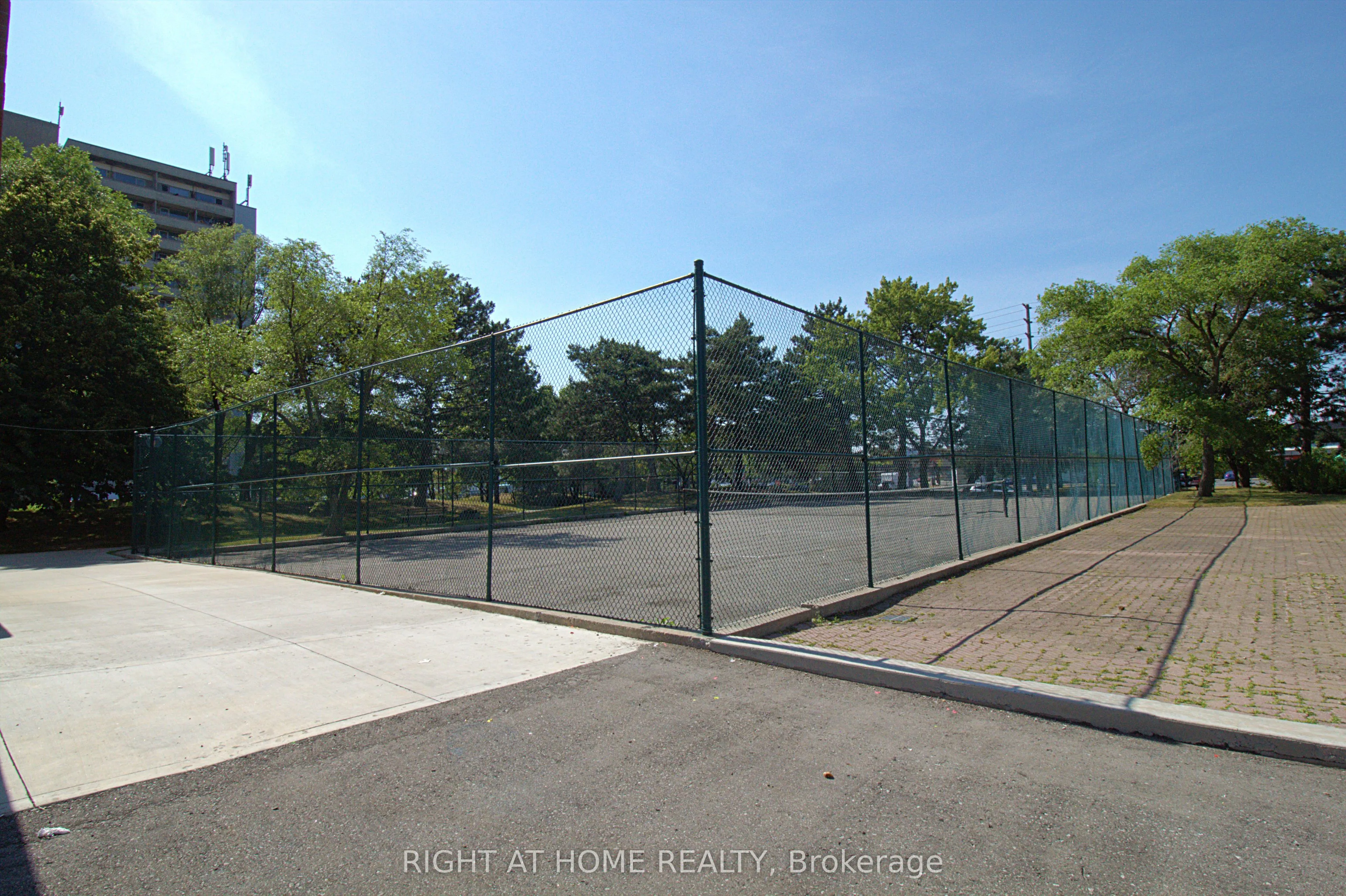 90 Ling Road, #904