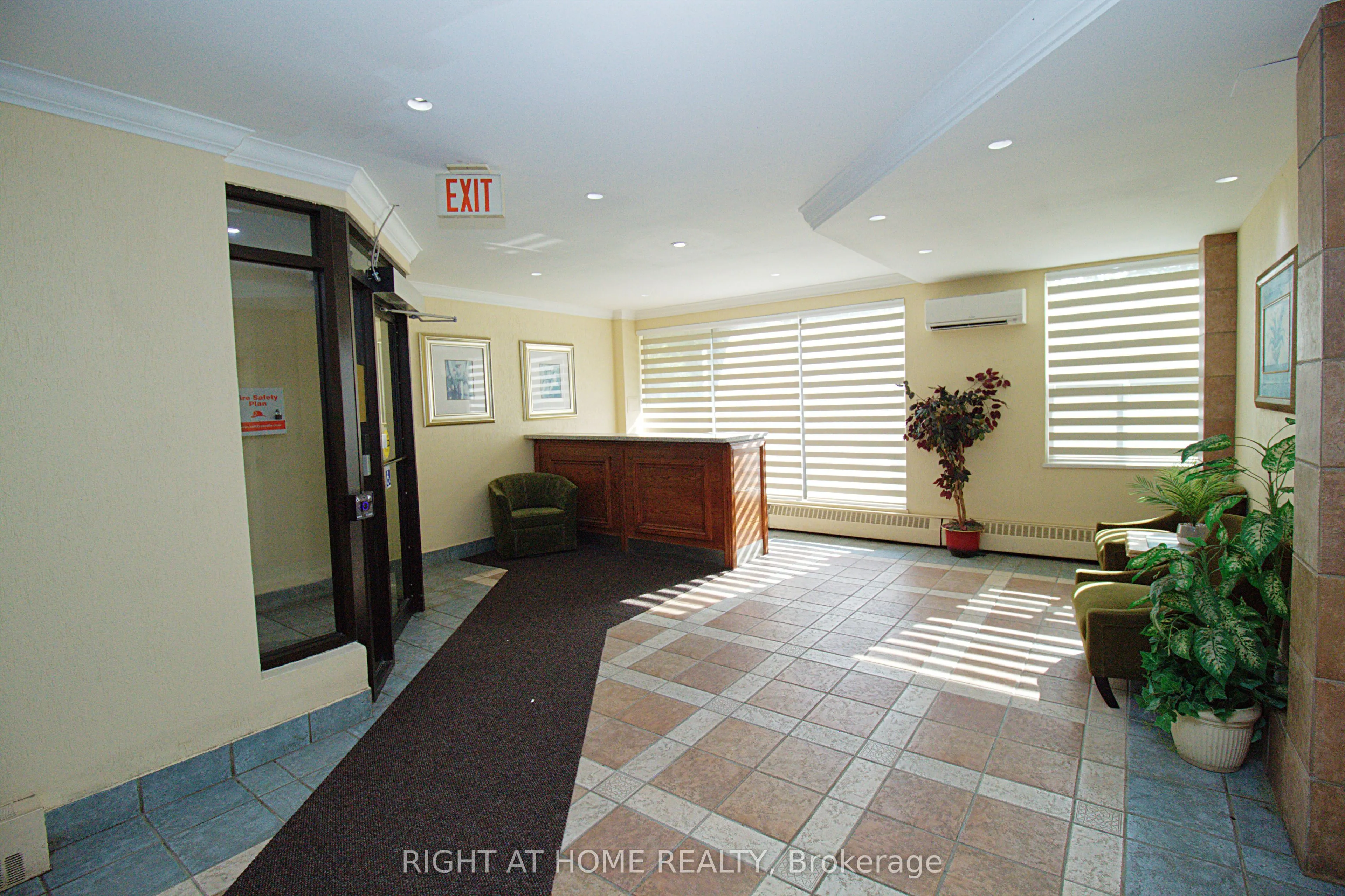 90 Ling Road, #904