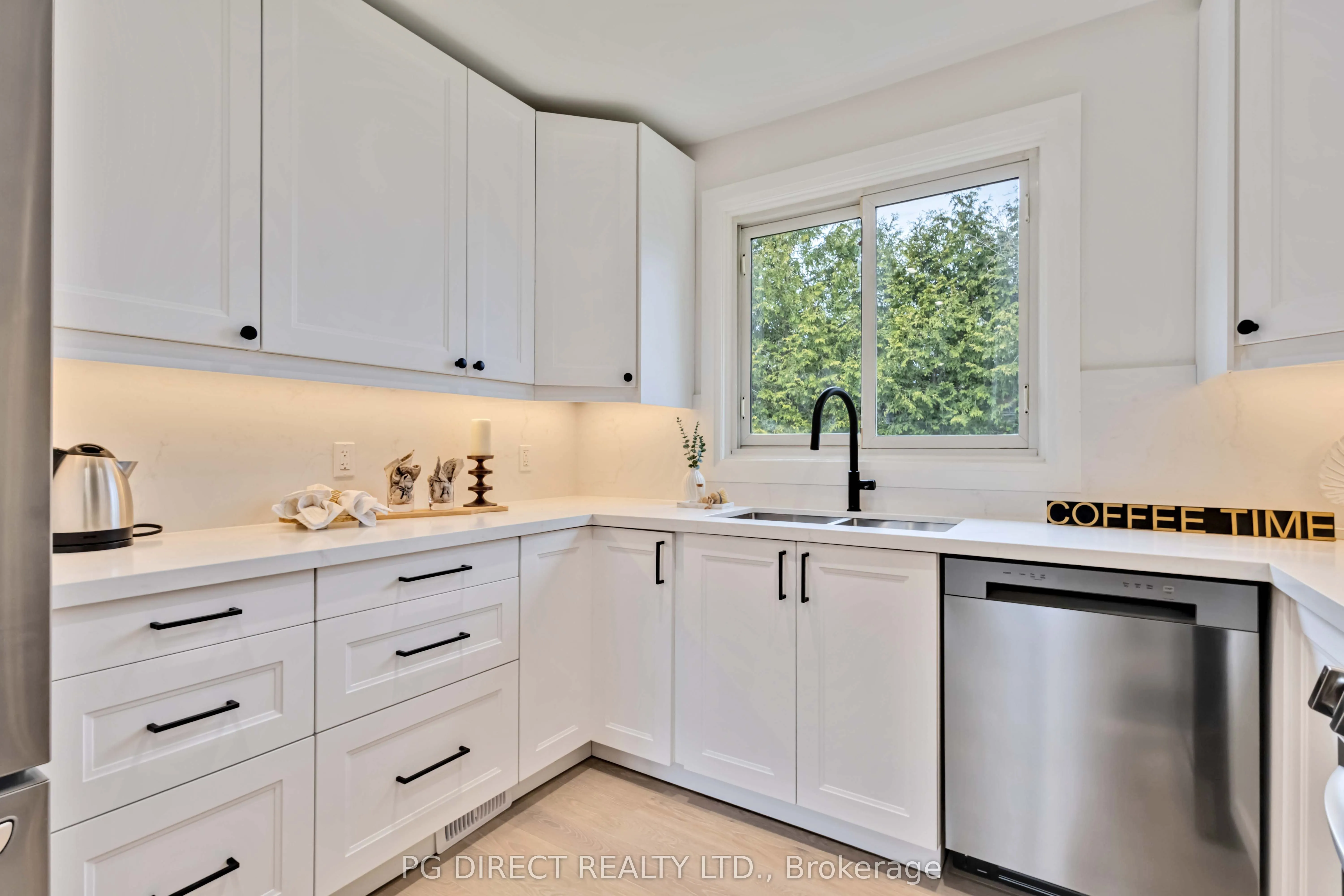 14 Heber Down Crescent