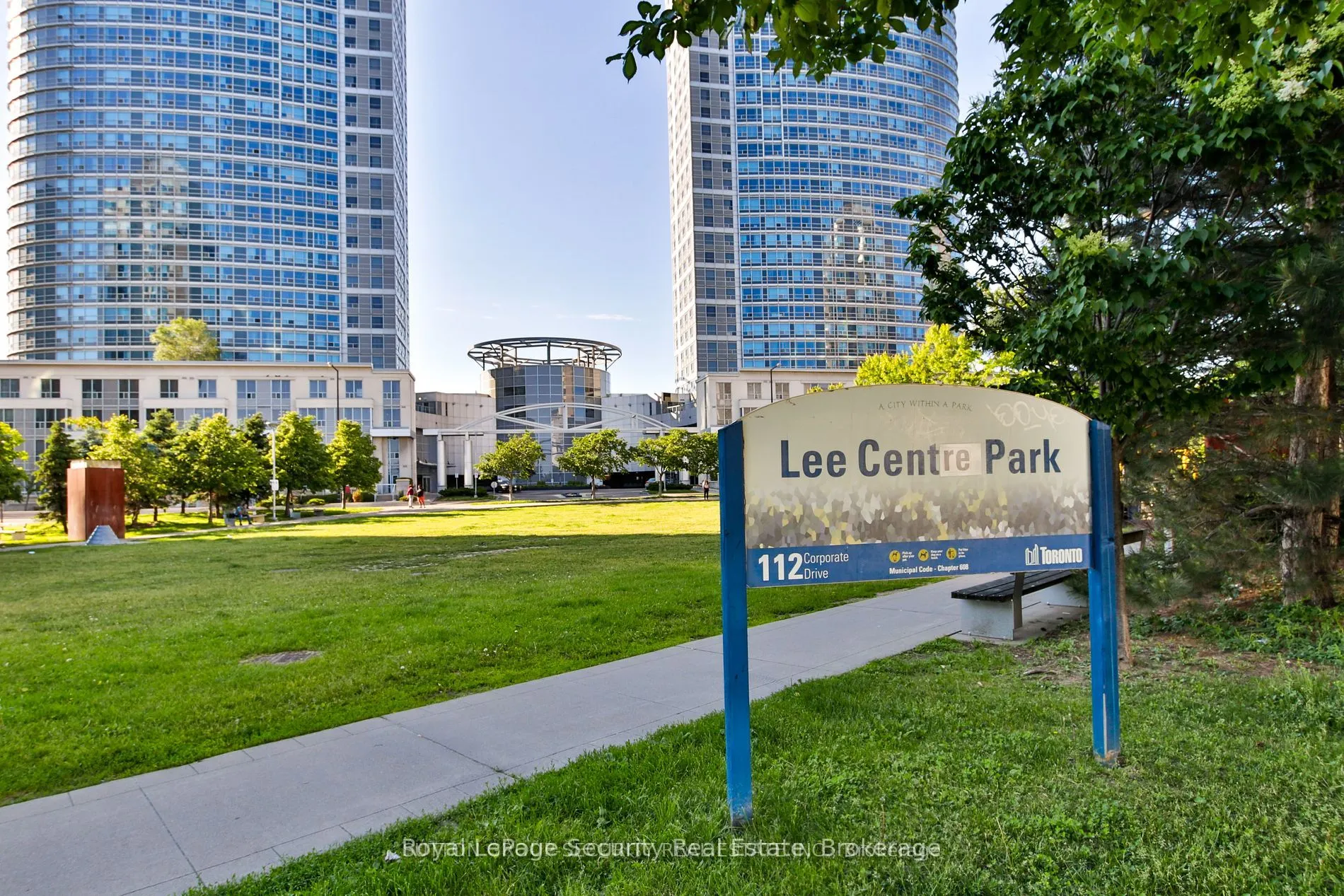36 Lee Centre Drive, #2003