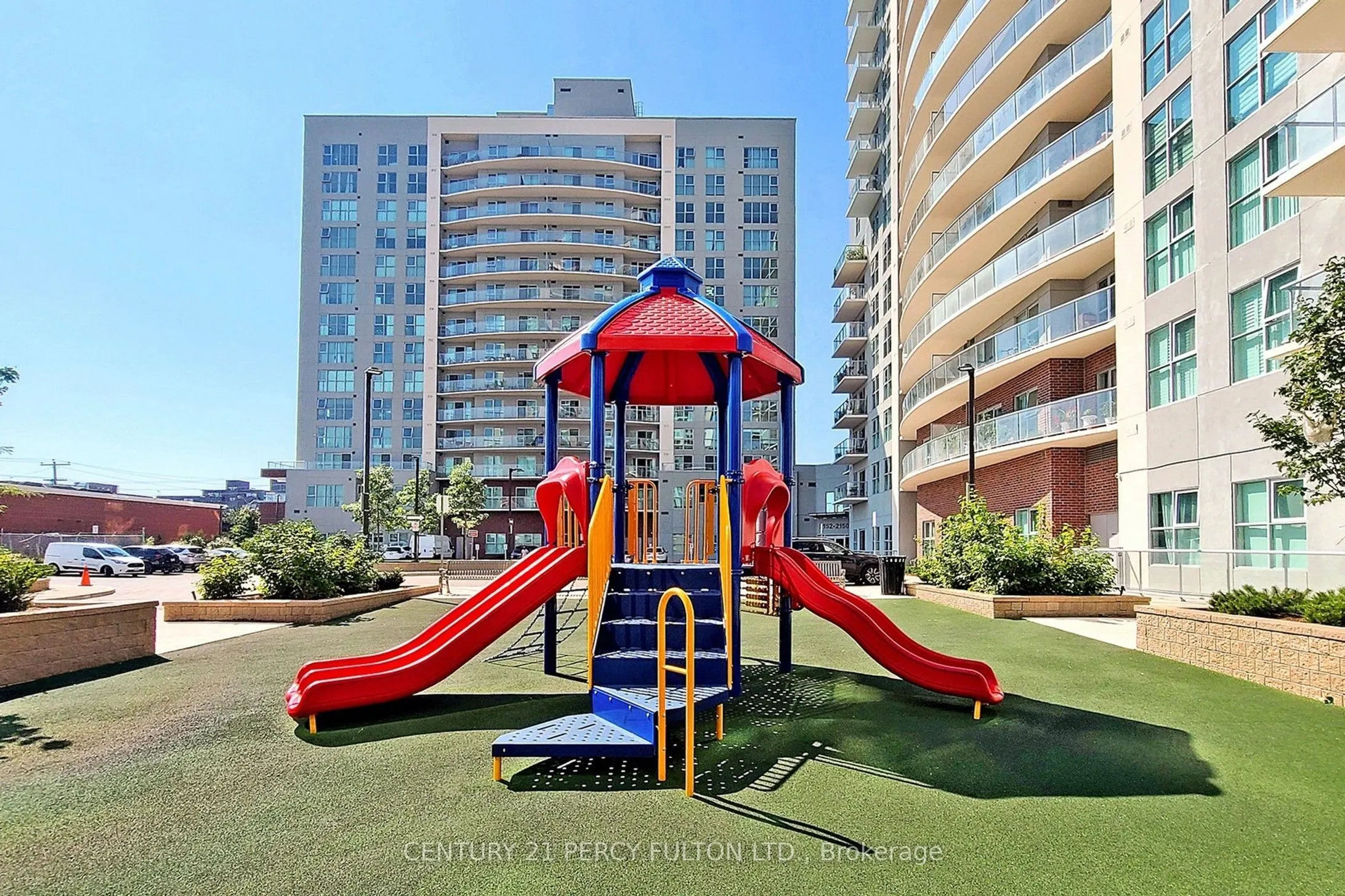 2152 Lawrence Avenue E, #1504