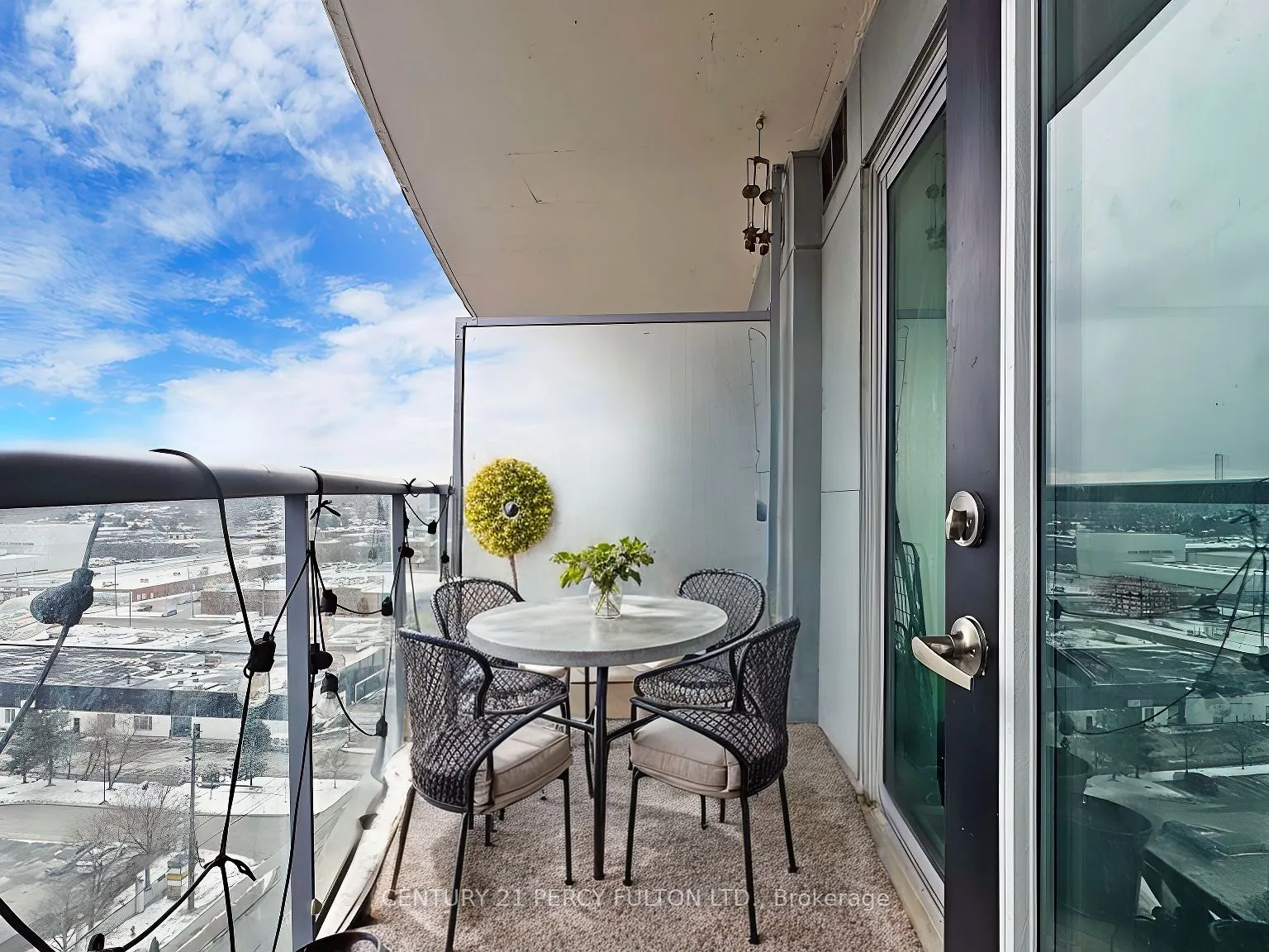 2152 Lawrence Avenue E, #1504