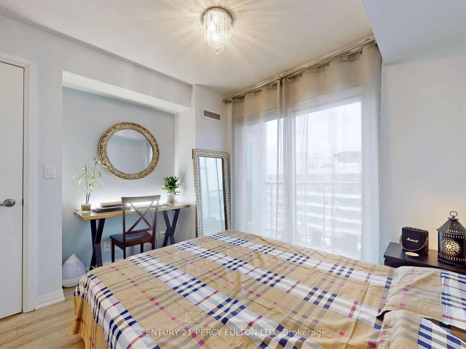 2152 Lawrence Avenue E, #1504
