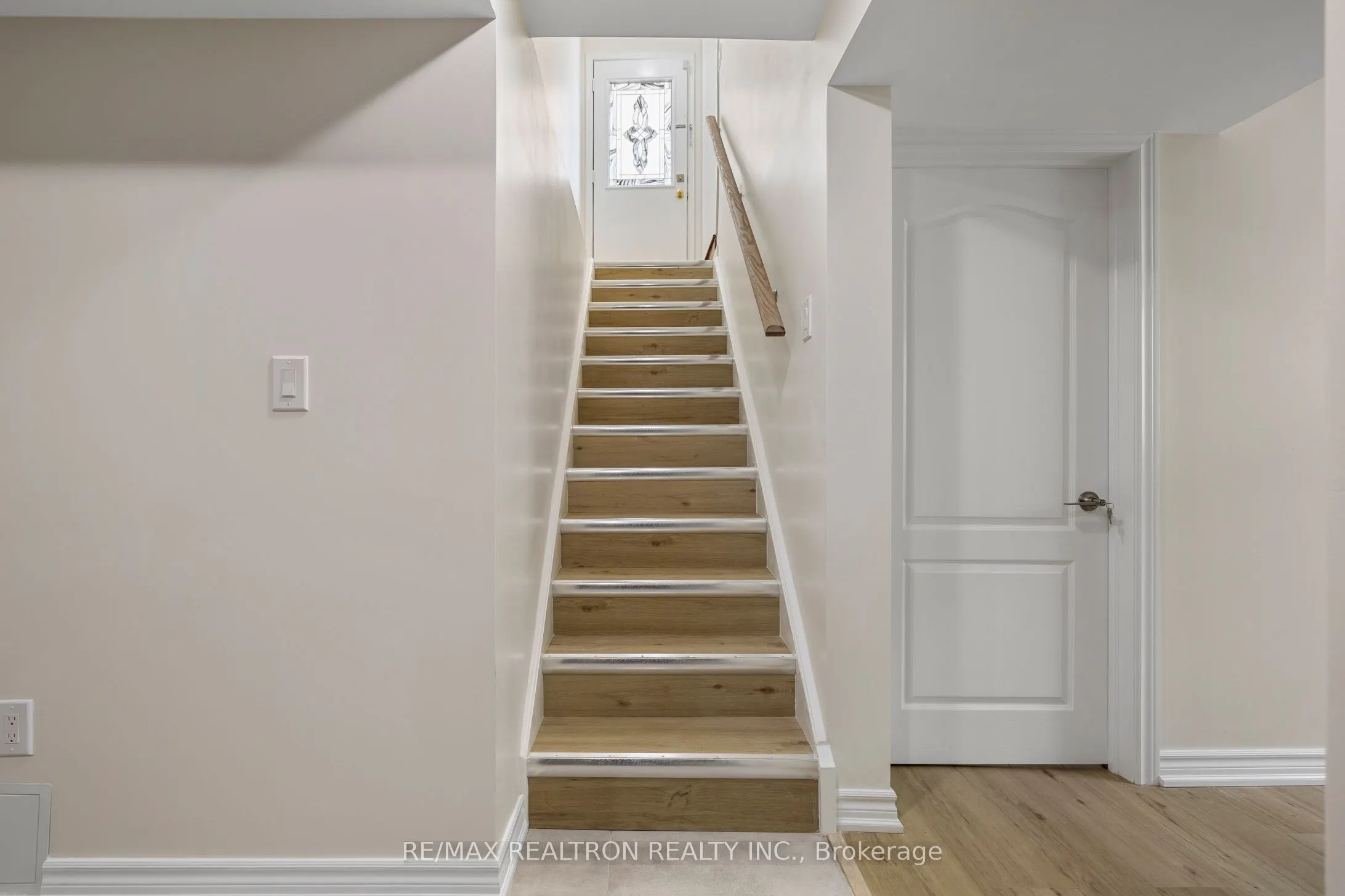 23 Hyacinth Crescent, #Bsmnt