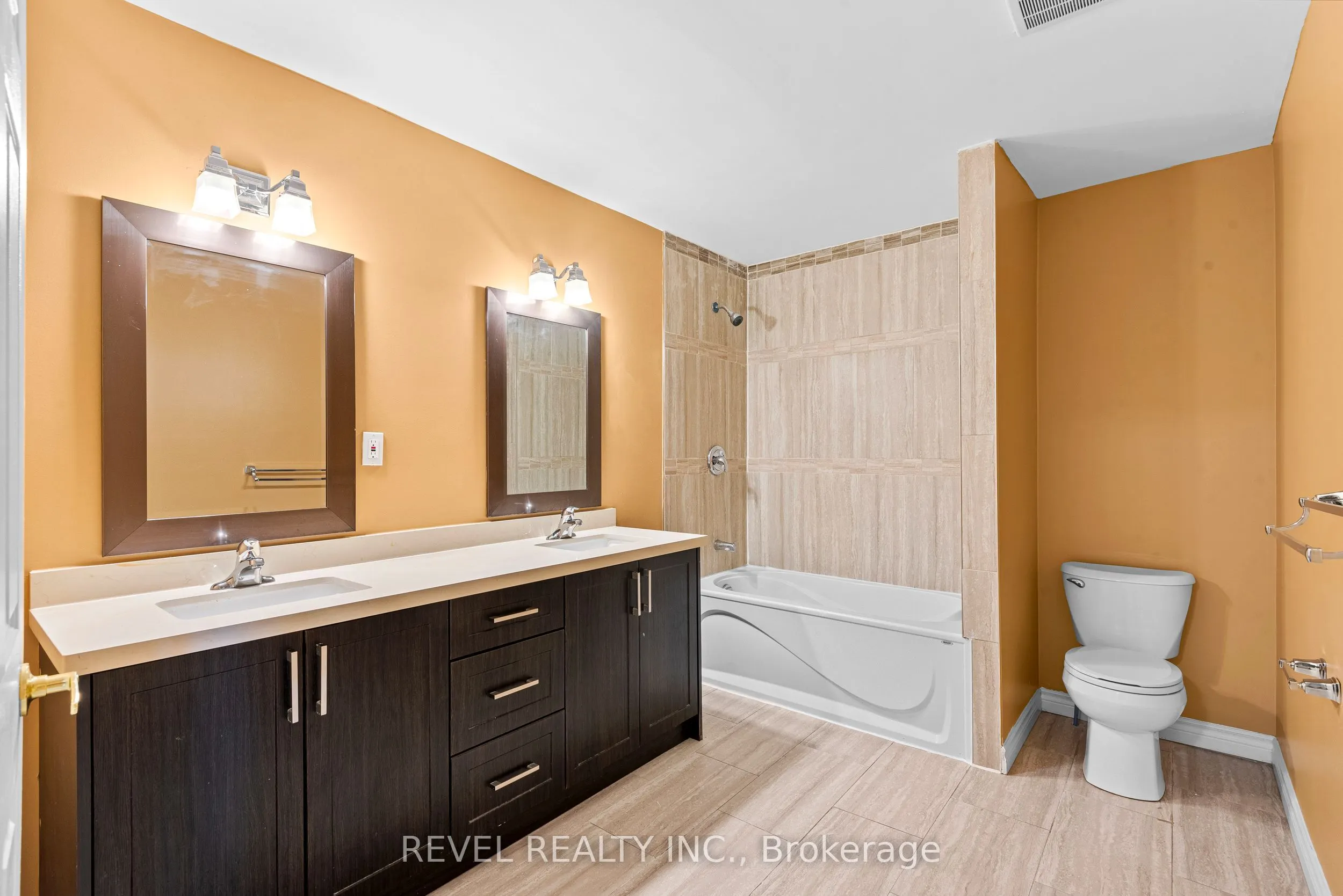 1005 Sandcliff Drive
