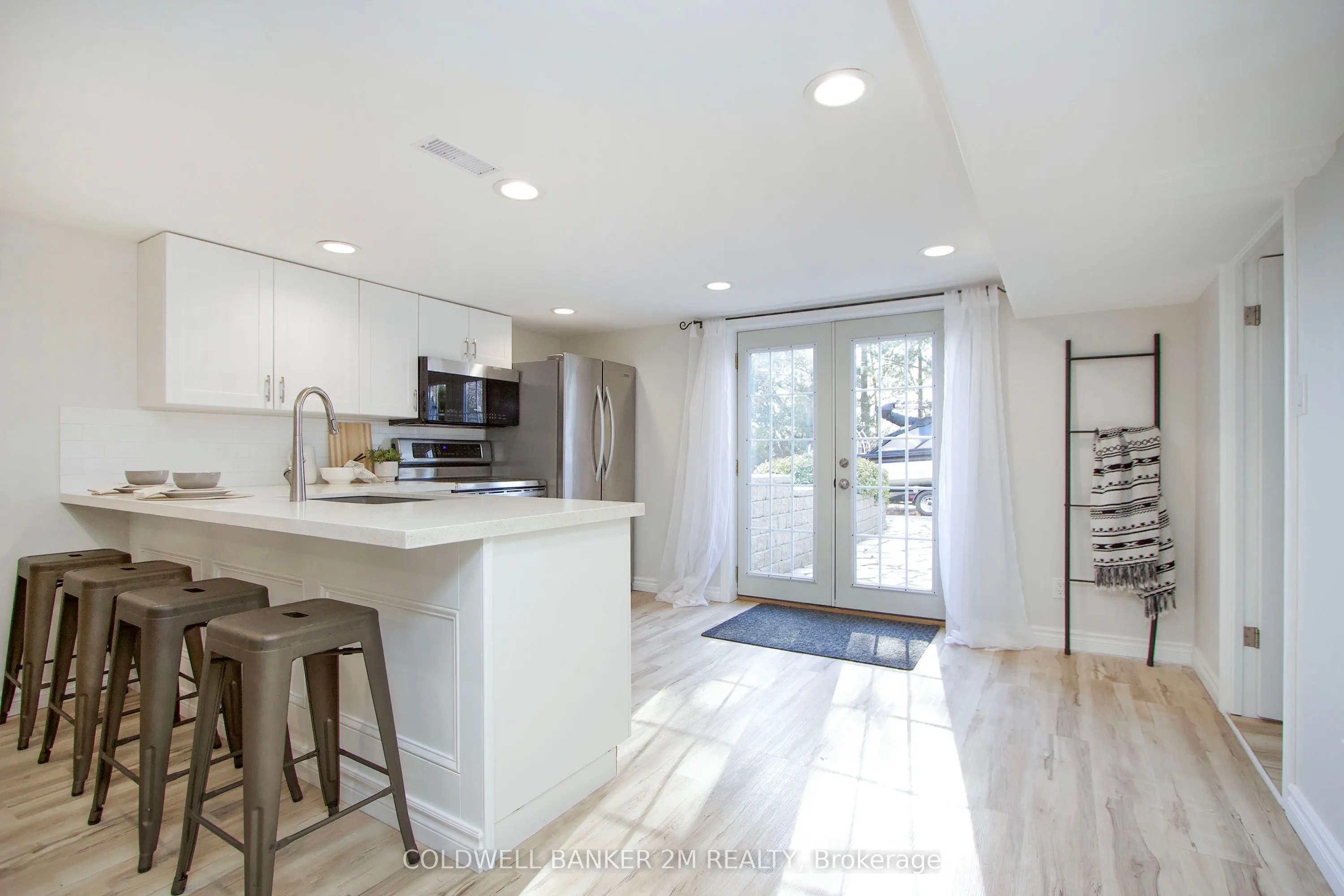37 Bradley Boulevard