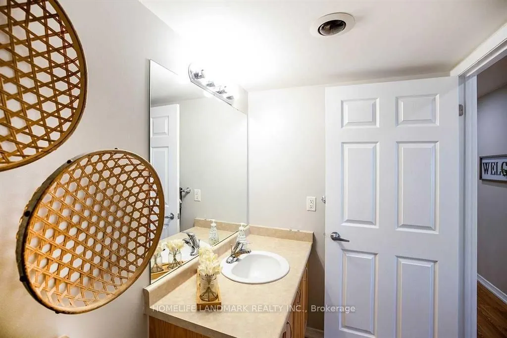 61 Clarington Boulevard, #213