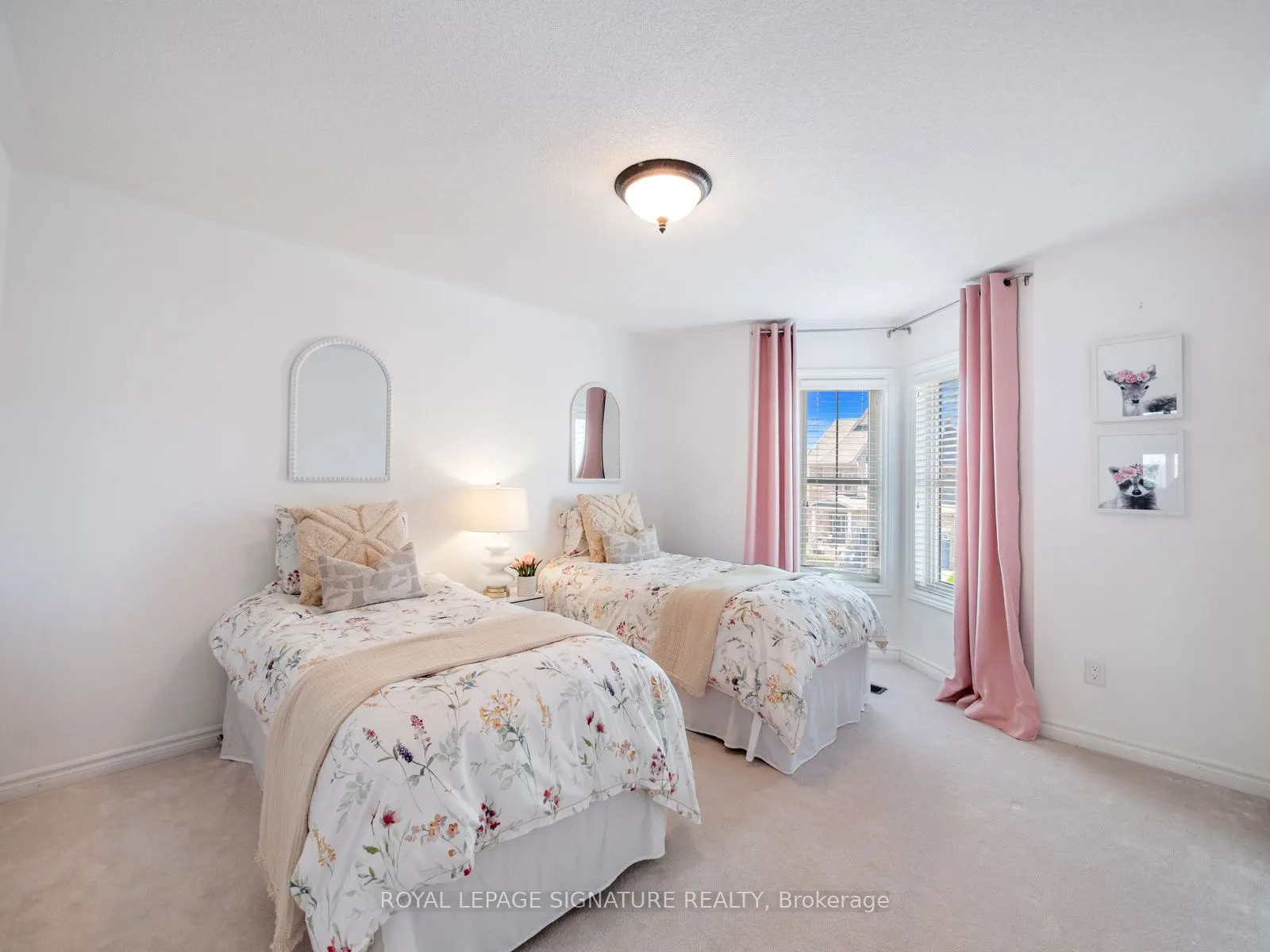 6 Jarrow Crescent