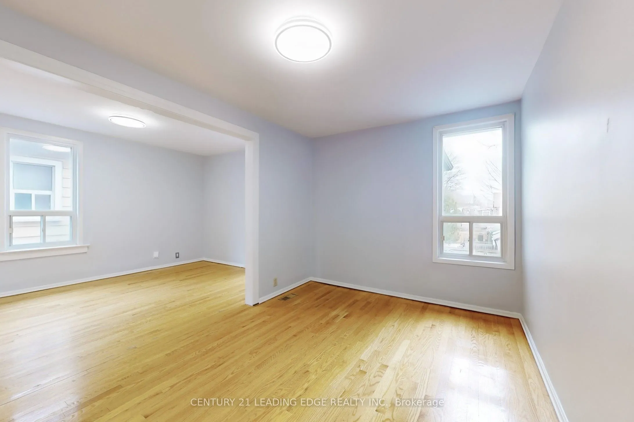 34 CHISHOLM Avenue