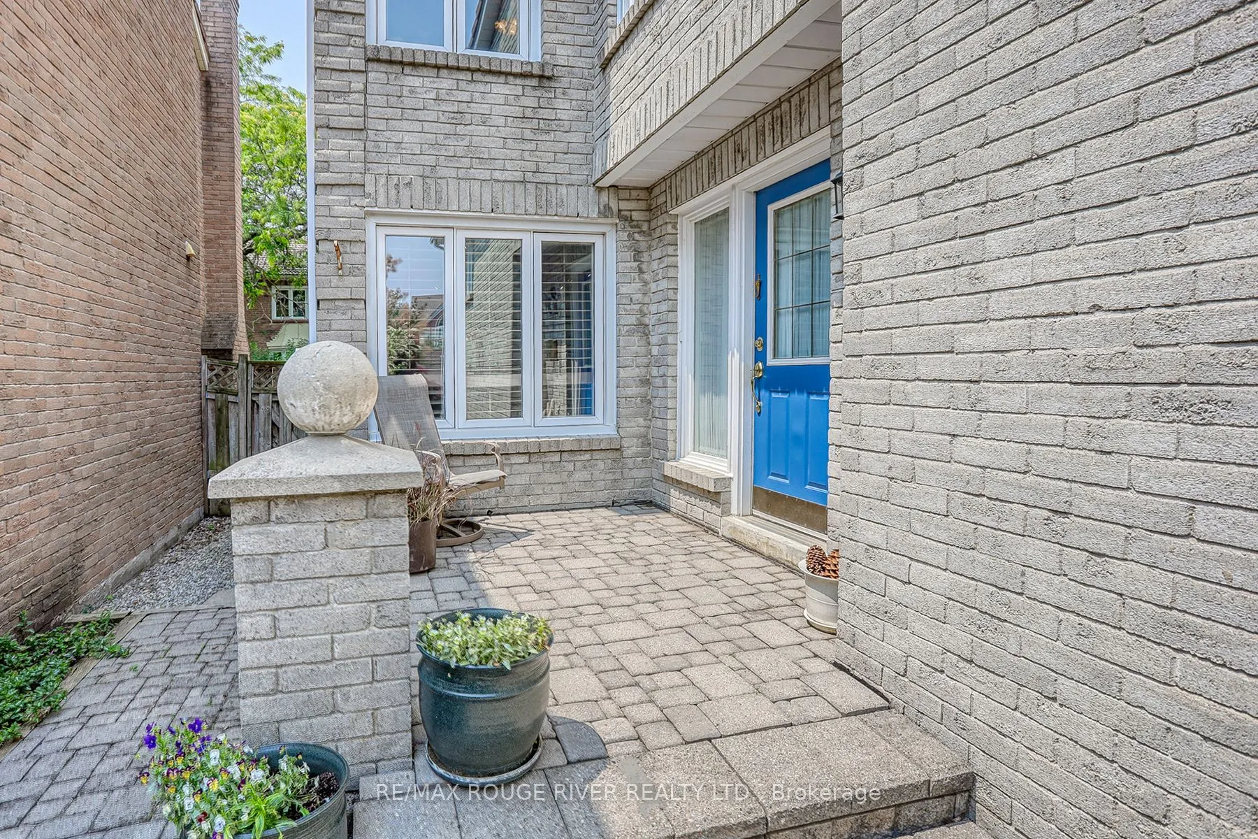 55 Carlisle Crescent