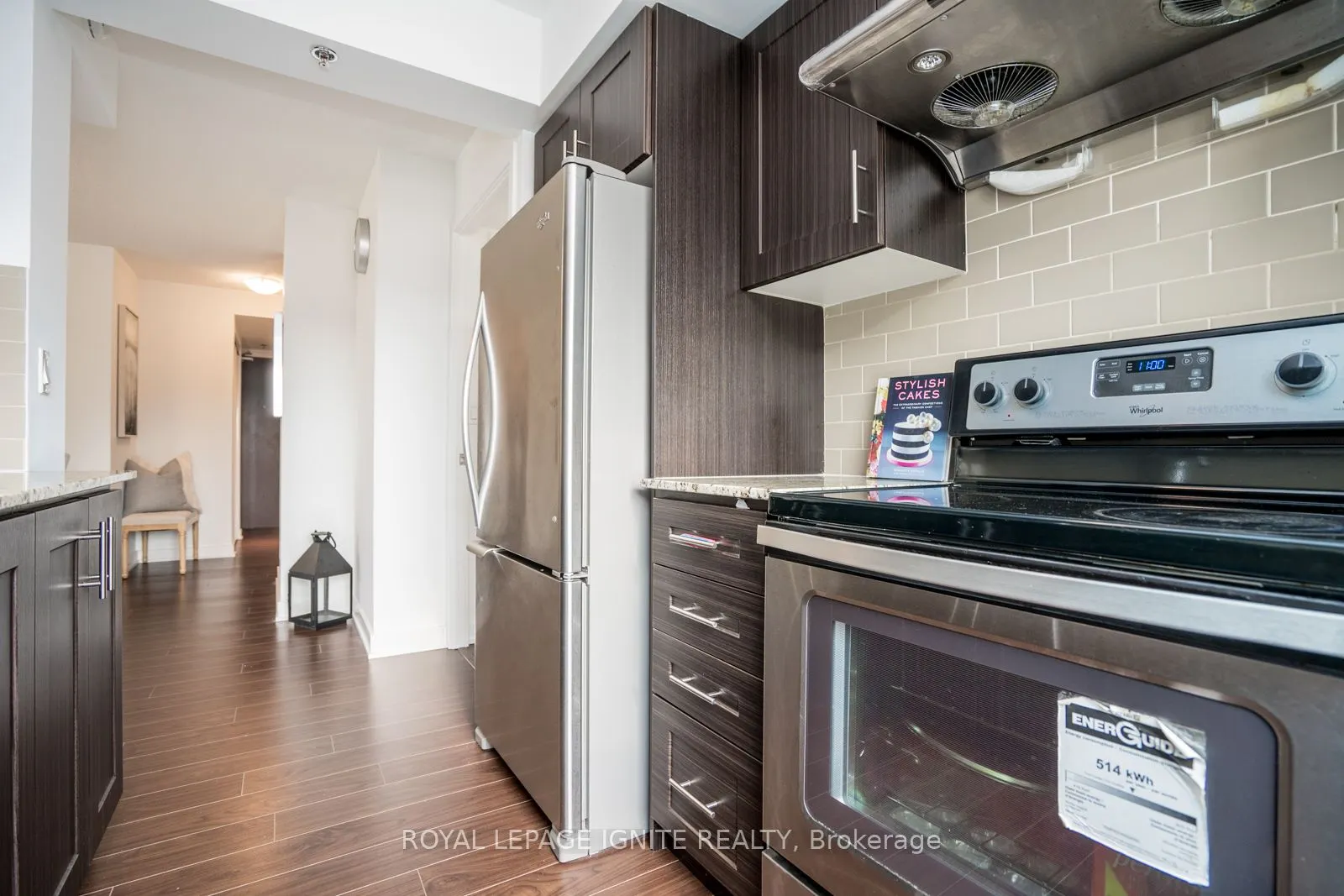 185 Bonis Avenue, #511