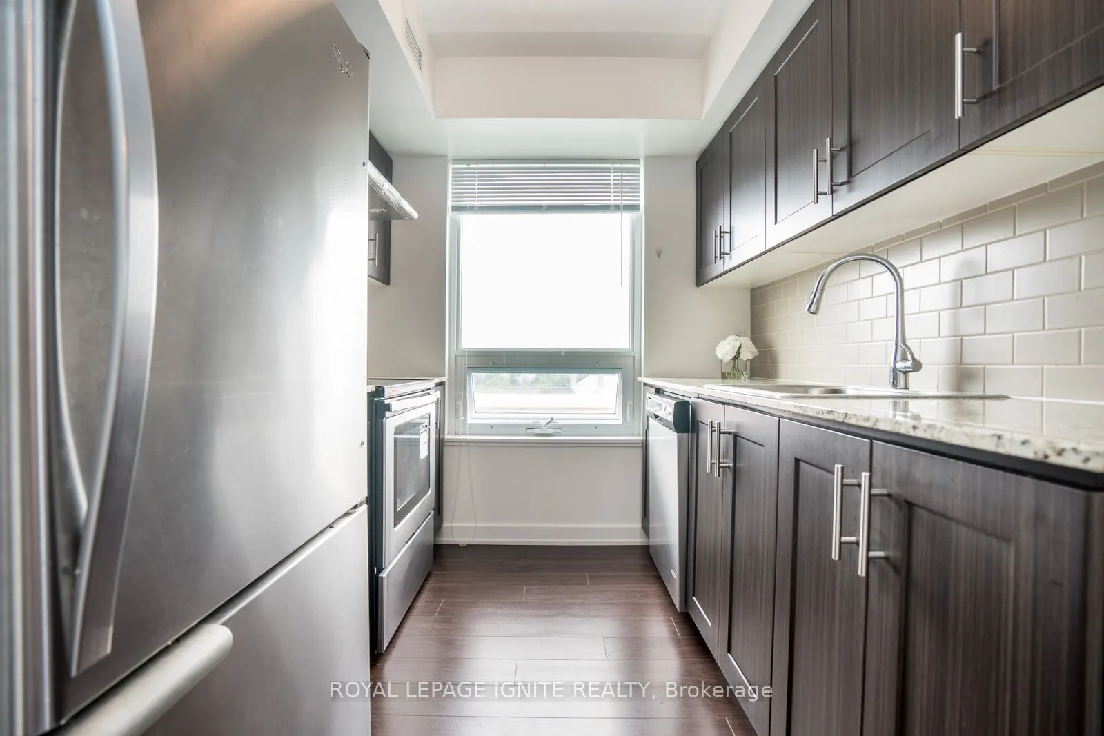 185 Bonis Avenue, #511