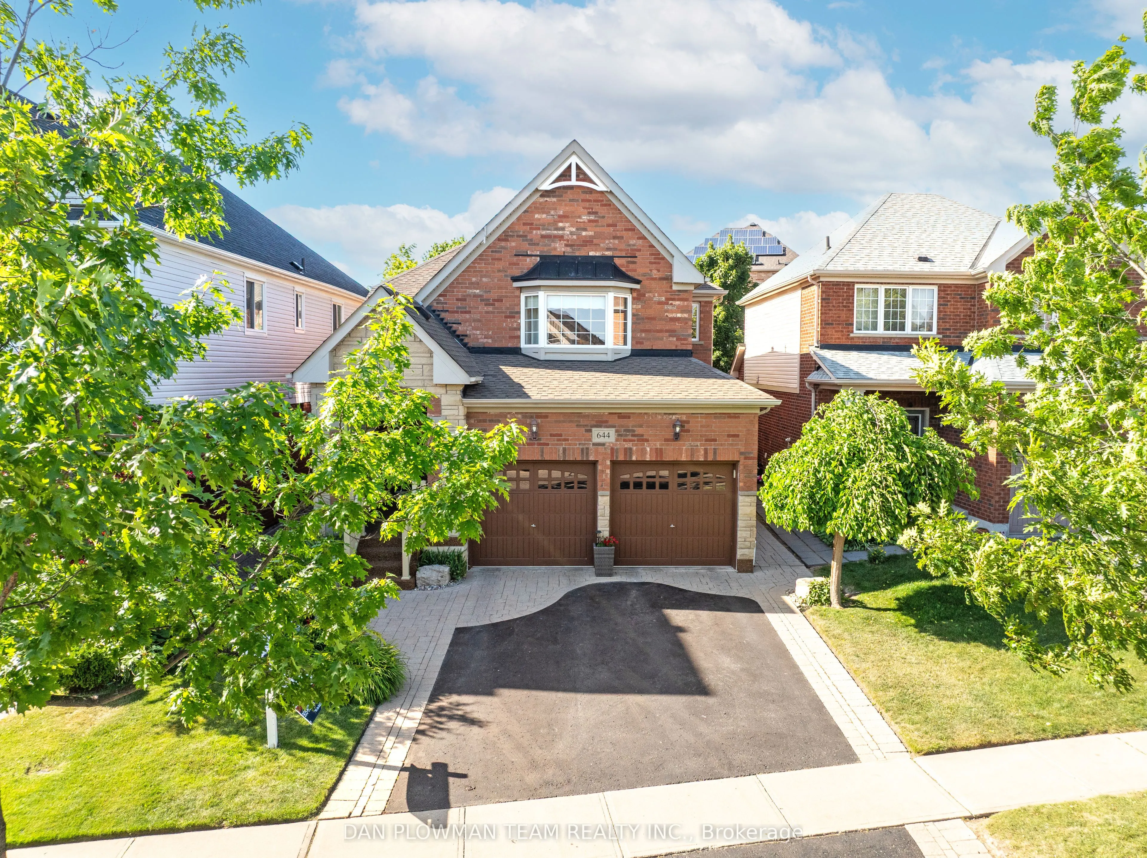 644 Blackwood Boulevard