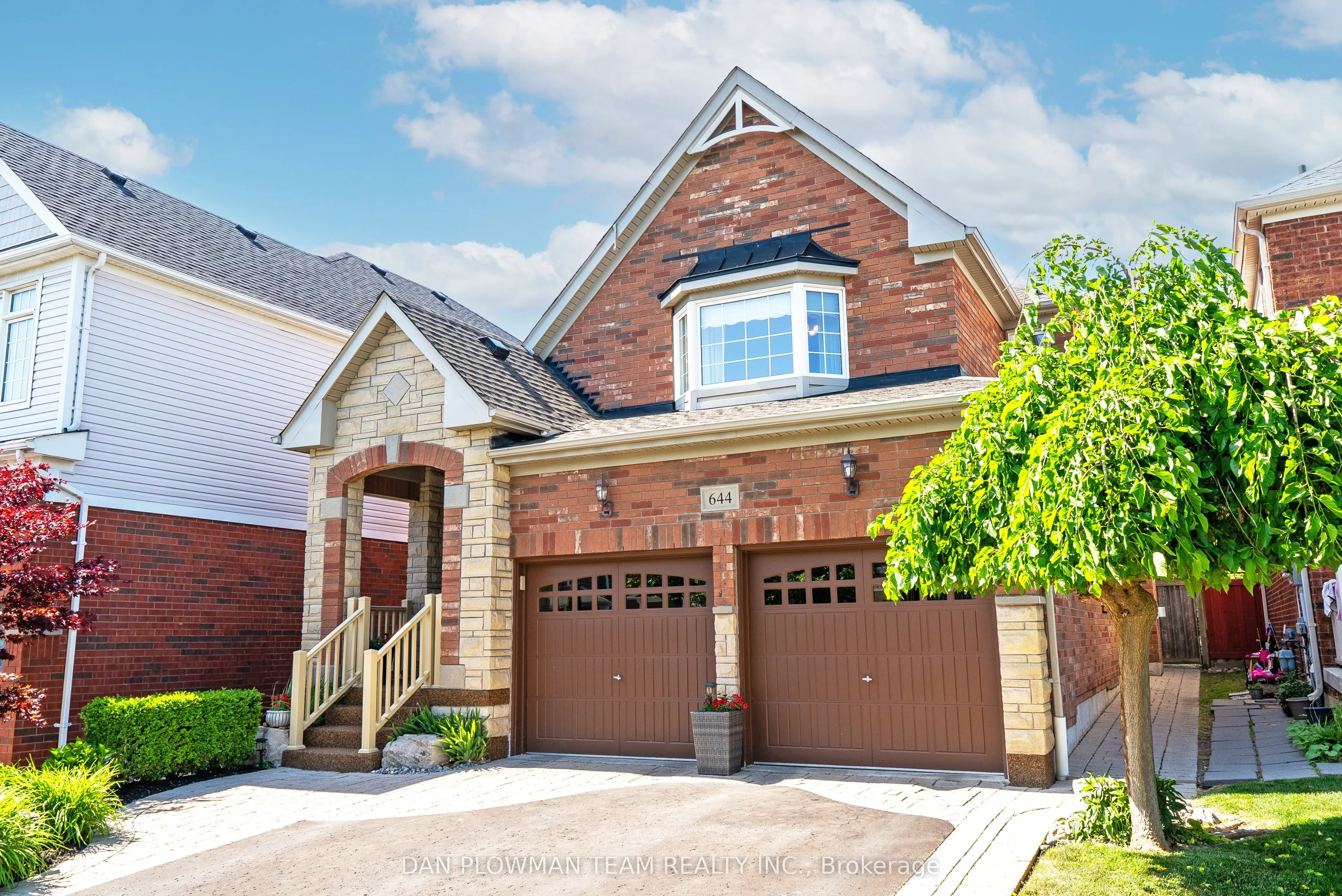 644 Blackwood Boulevard