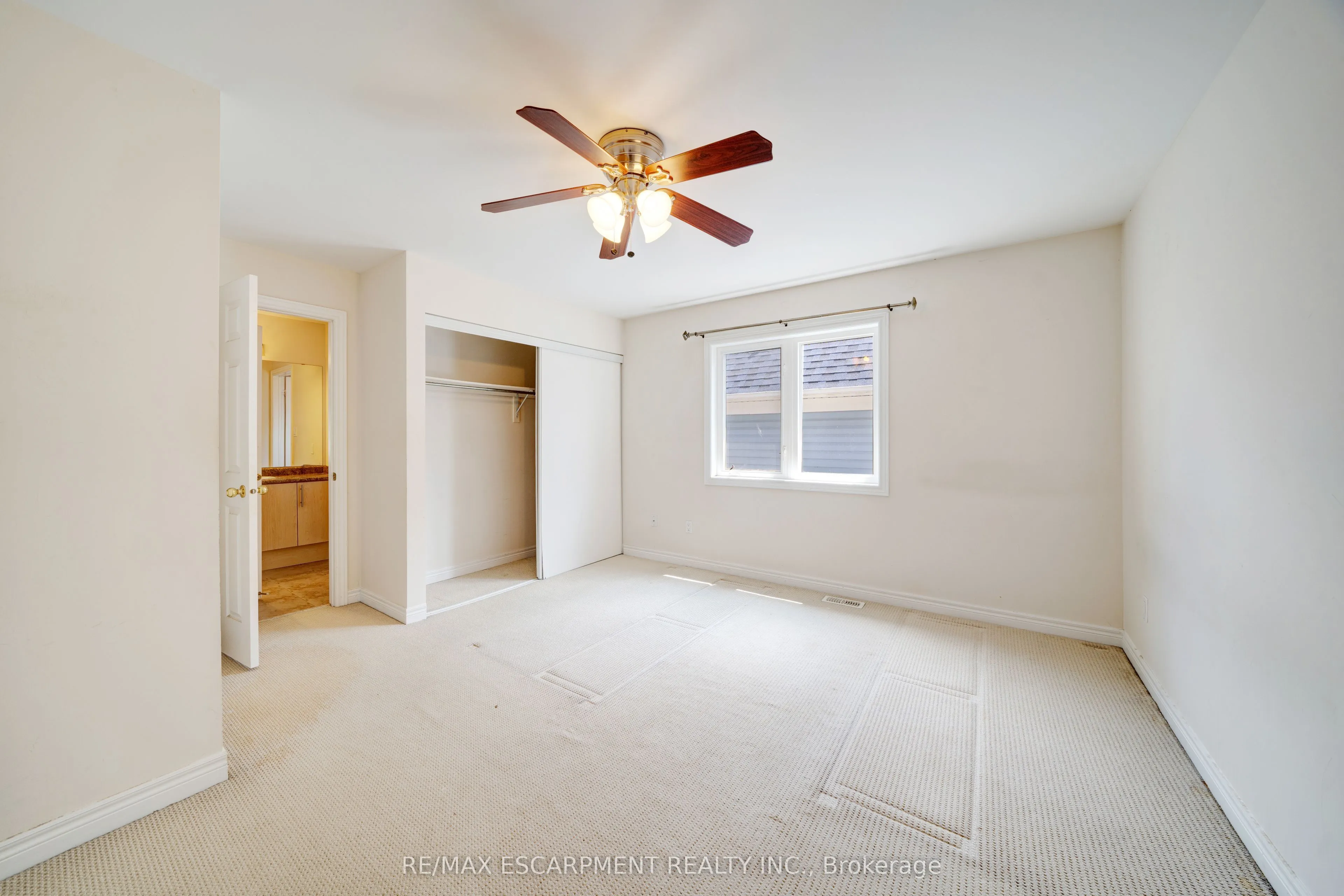11 Belsey Lane