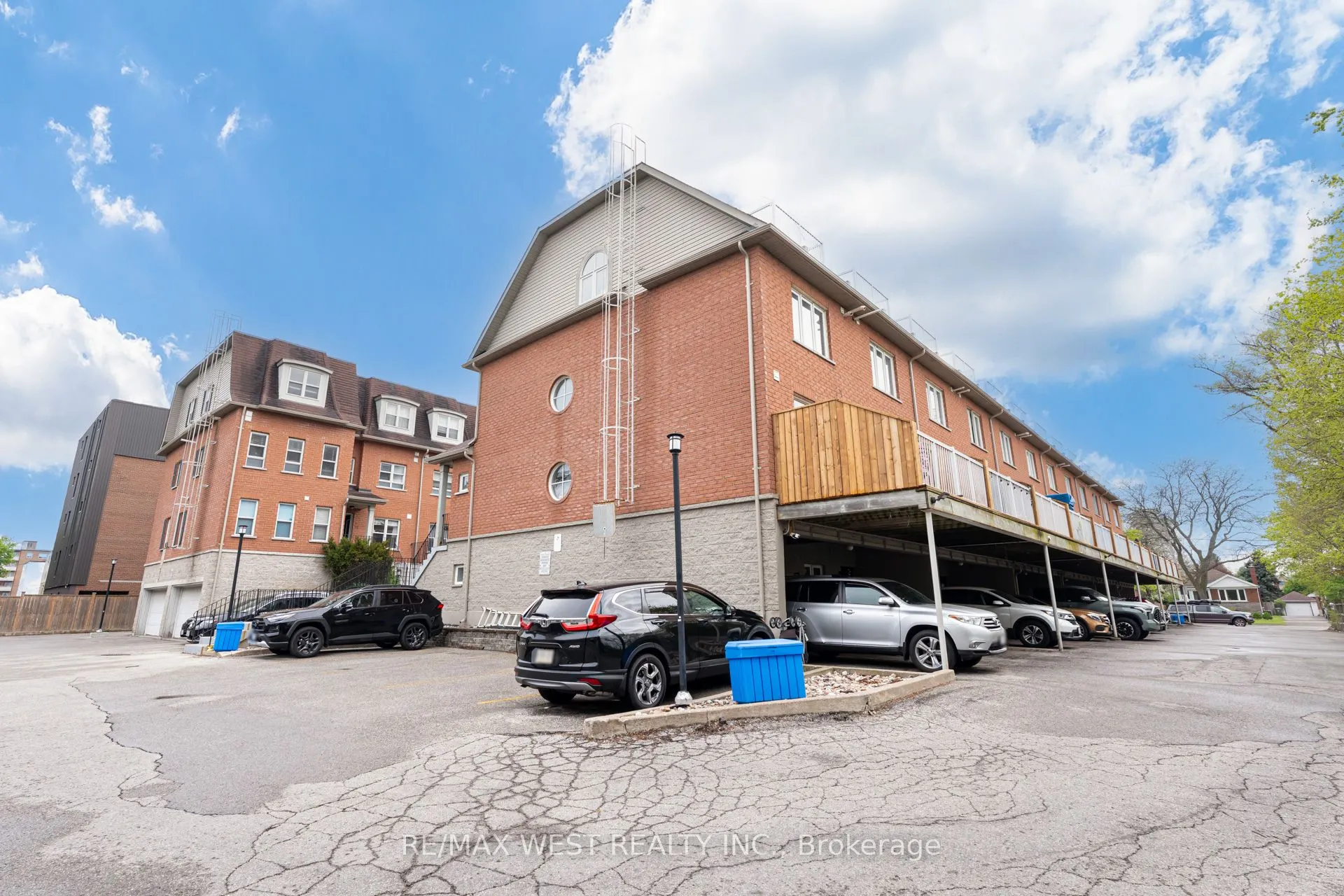 901 Kennedy Road, #26