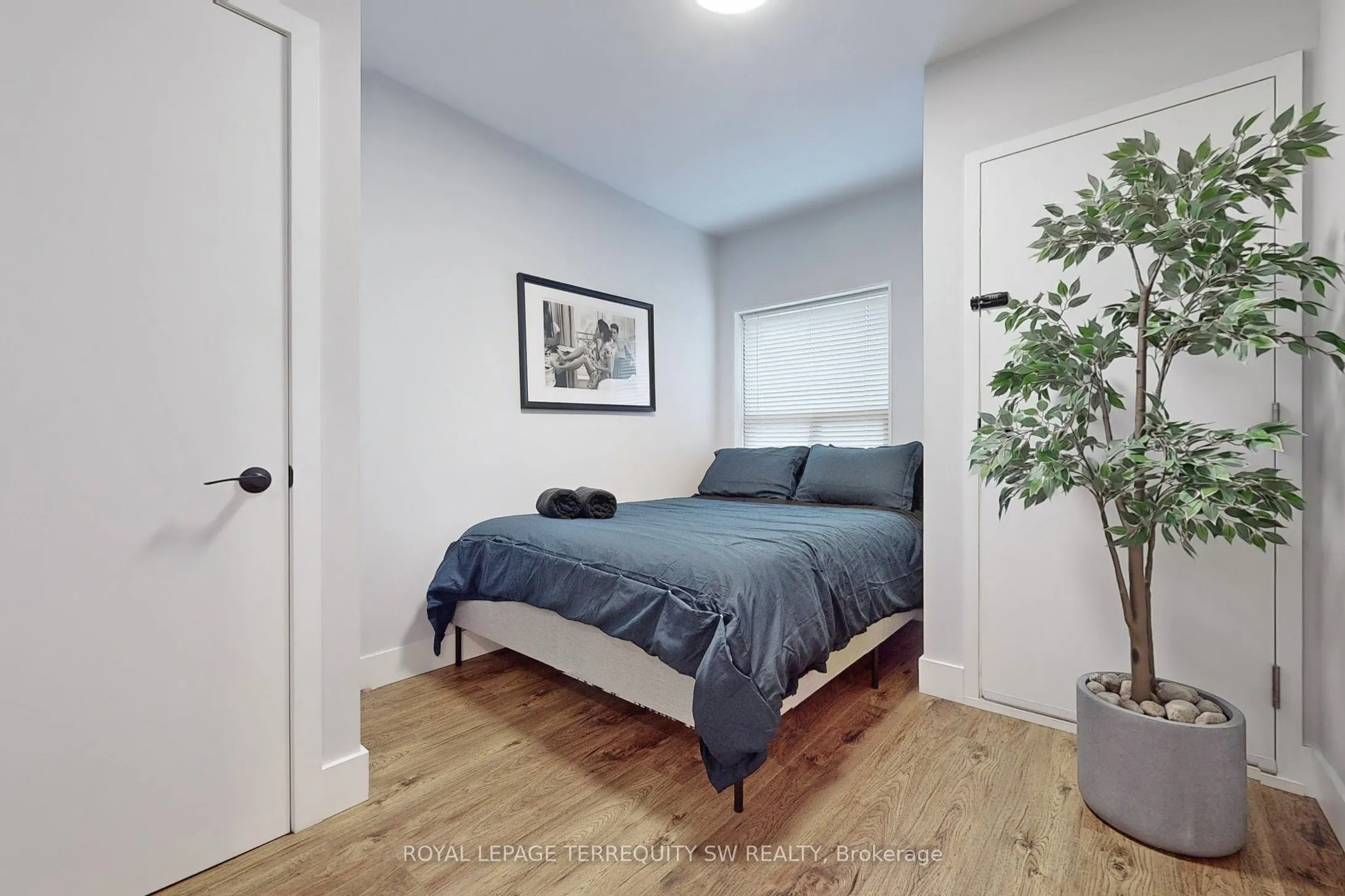 17 Berkshire Avenue, #Main