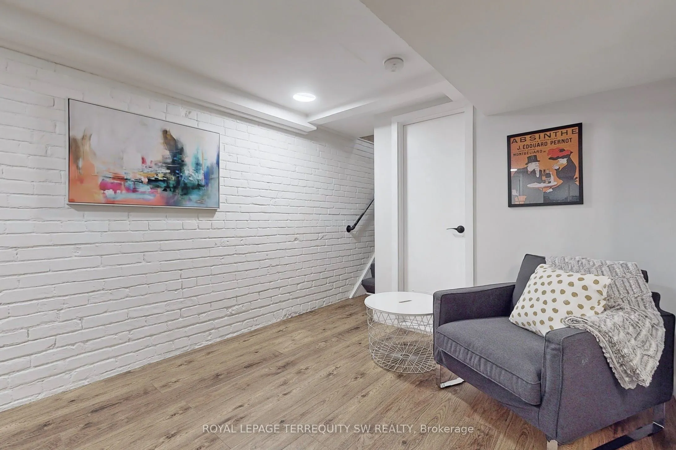 17 Berkshire Avenue, #Main
