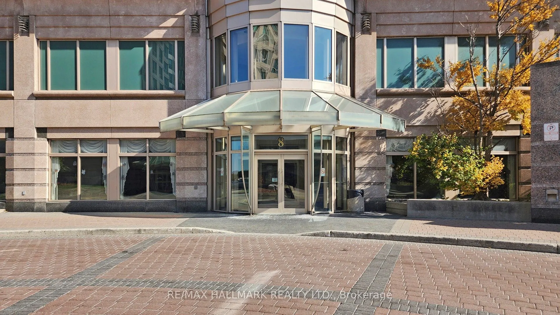 8 Lee Centre Drive, #505