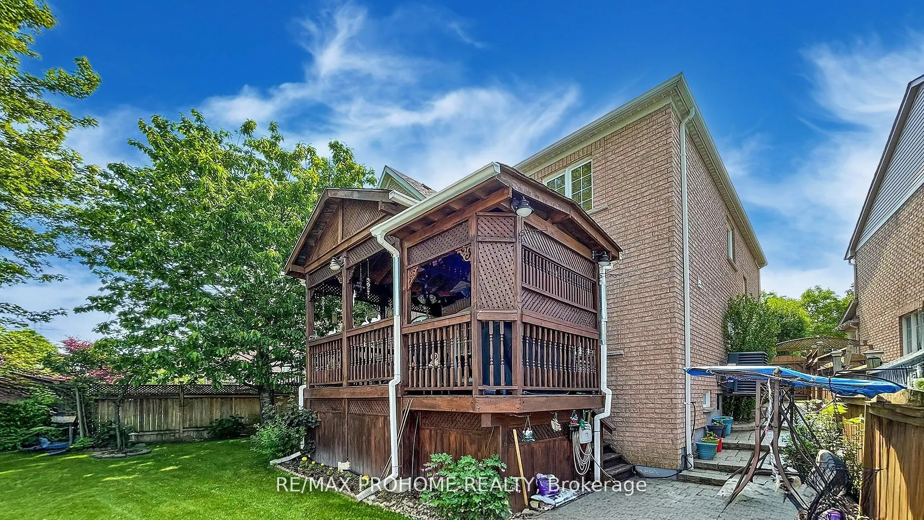 64 Grainger Crescent